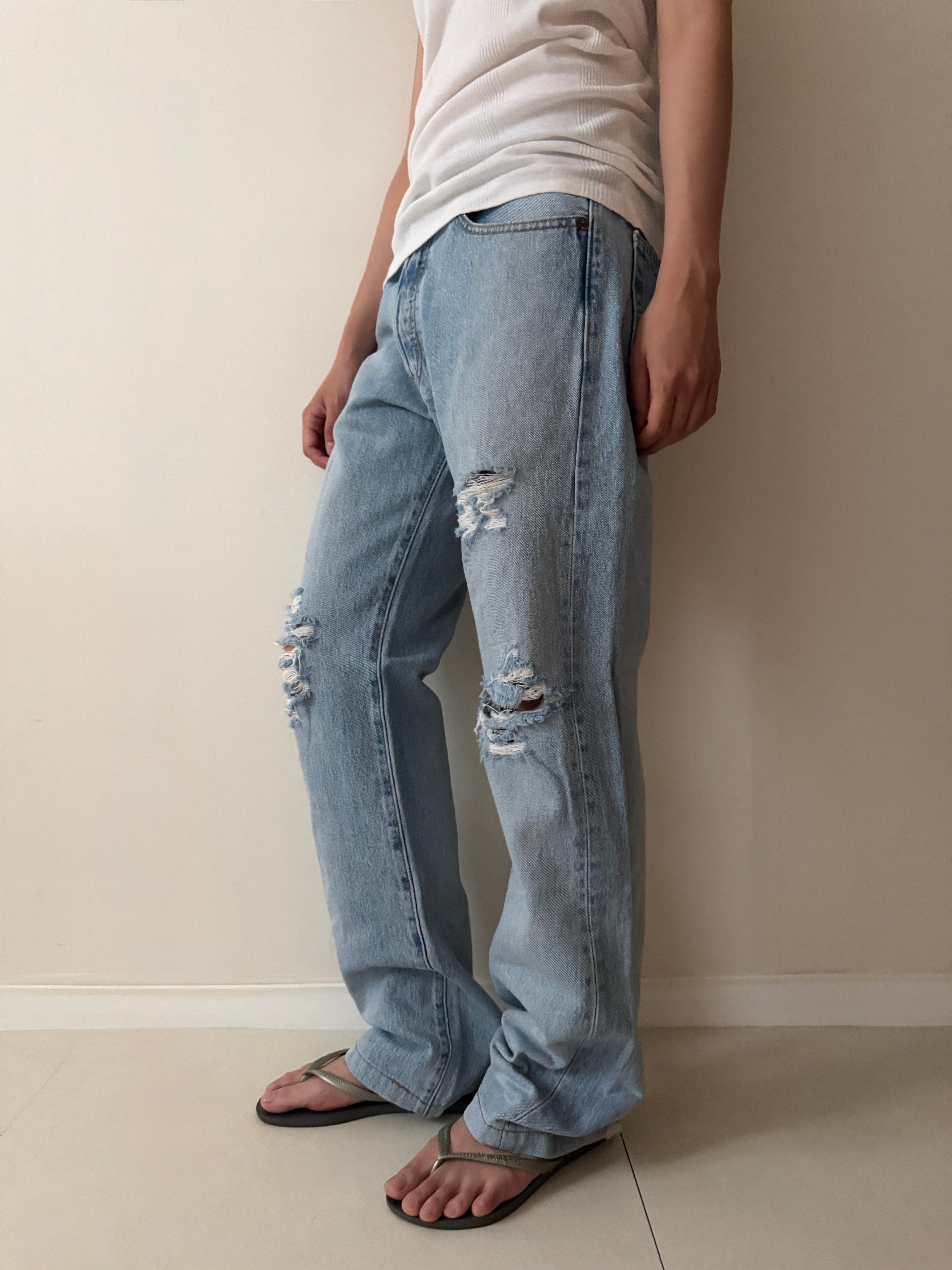 Levi's pants