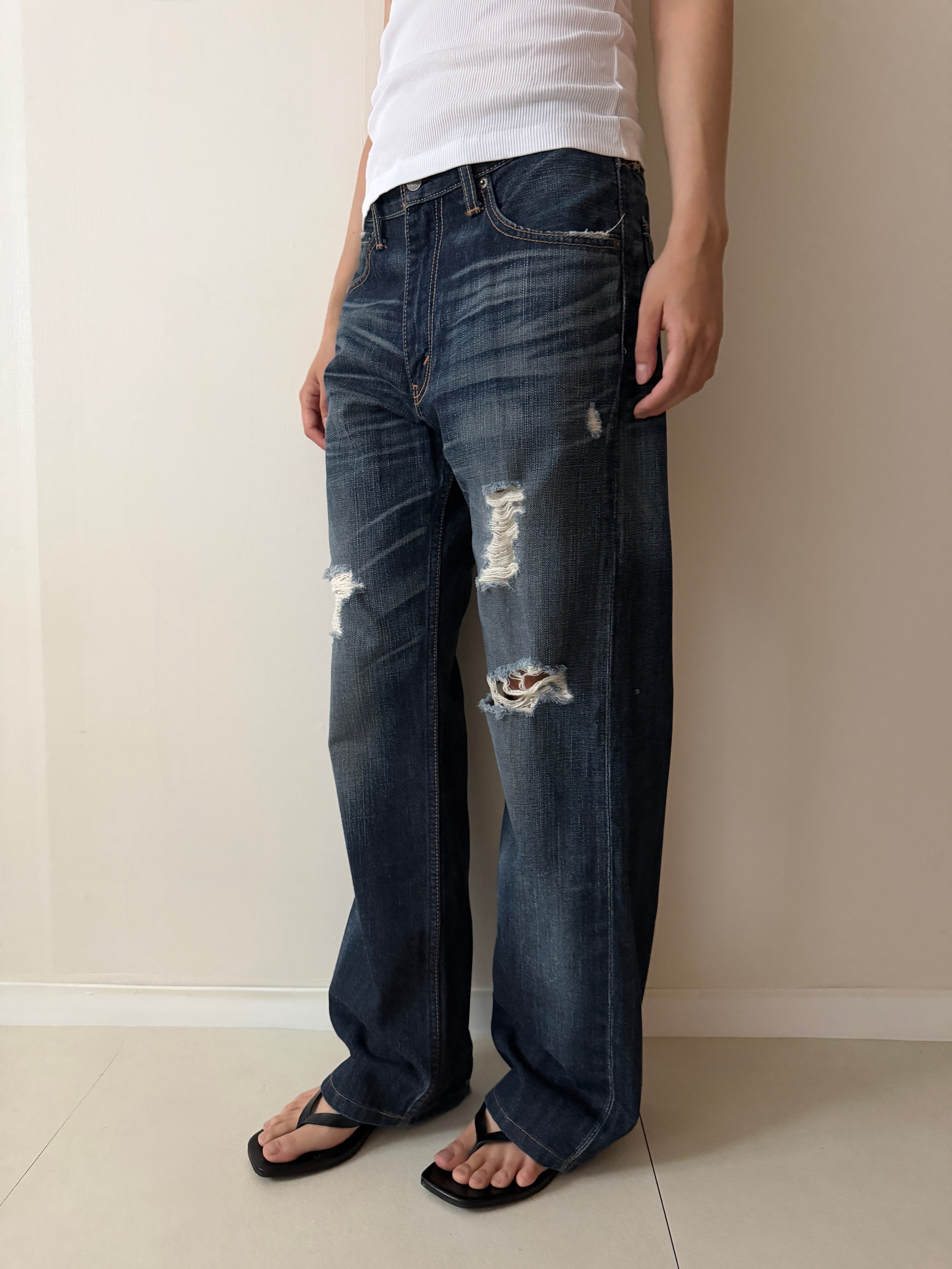 Levi's pants