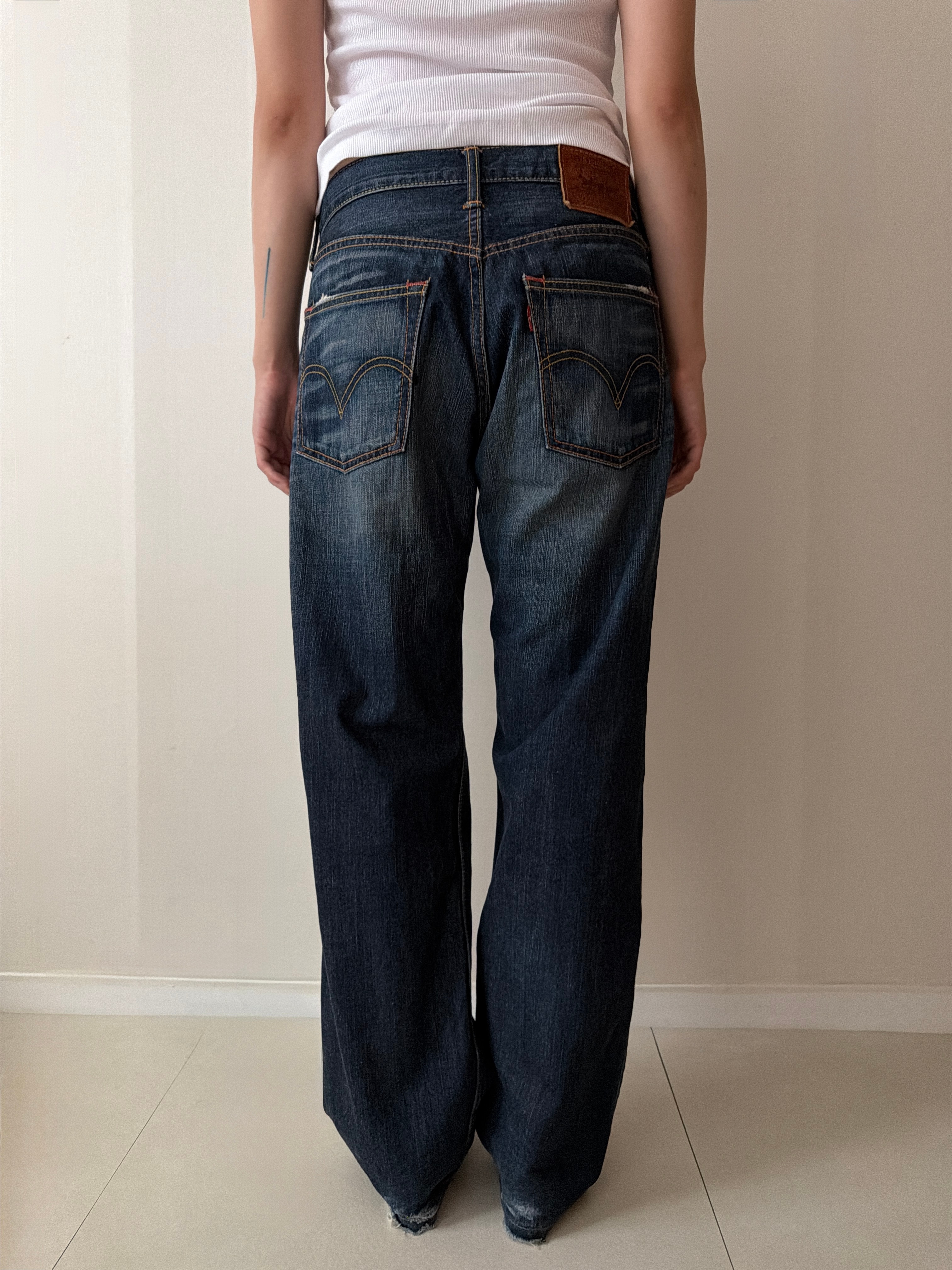 Levi's pants