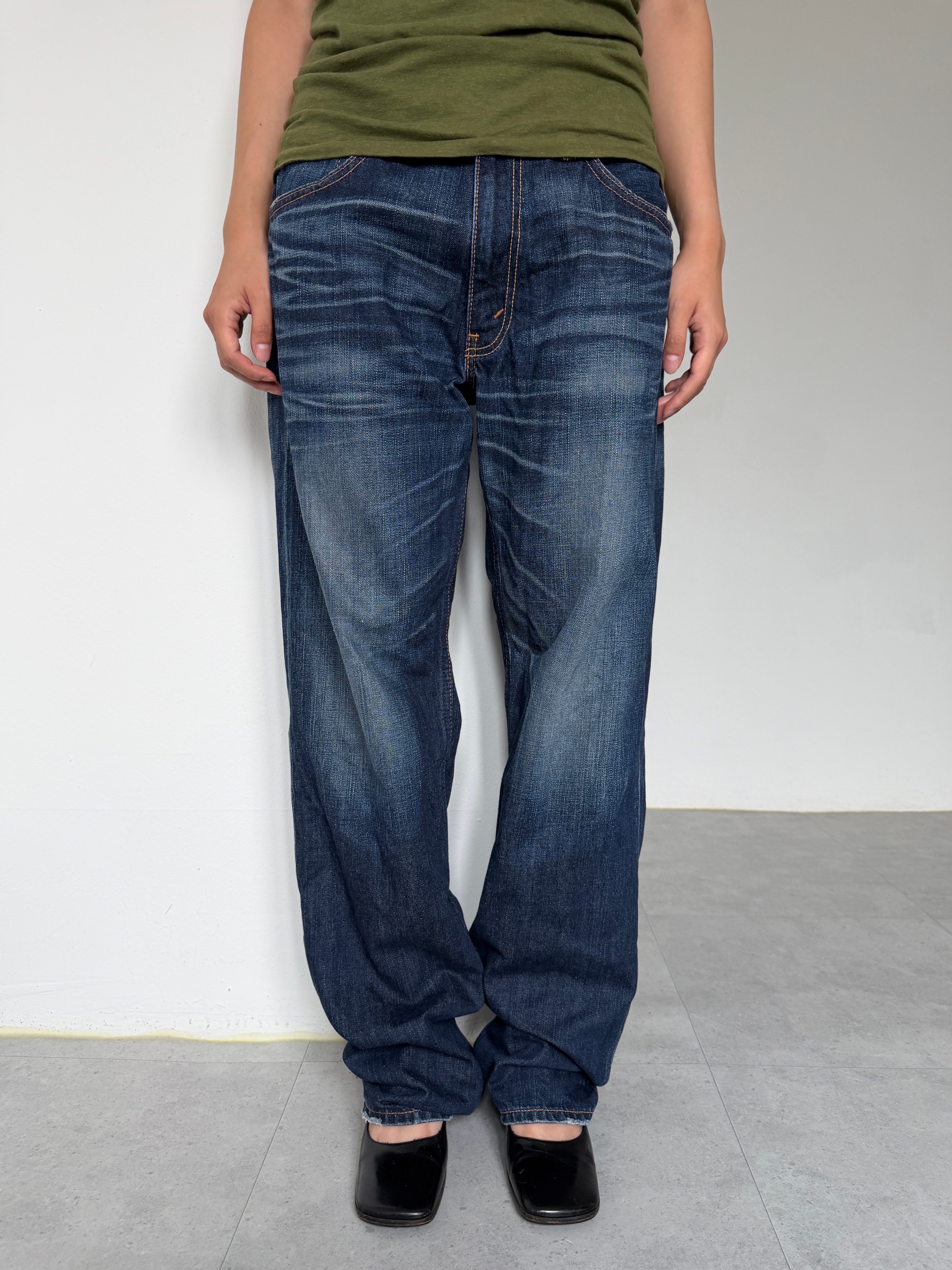 Levi's pants