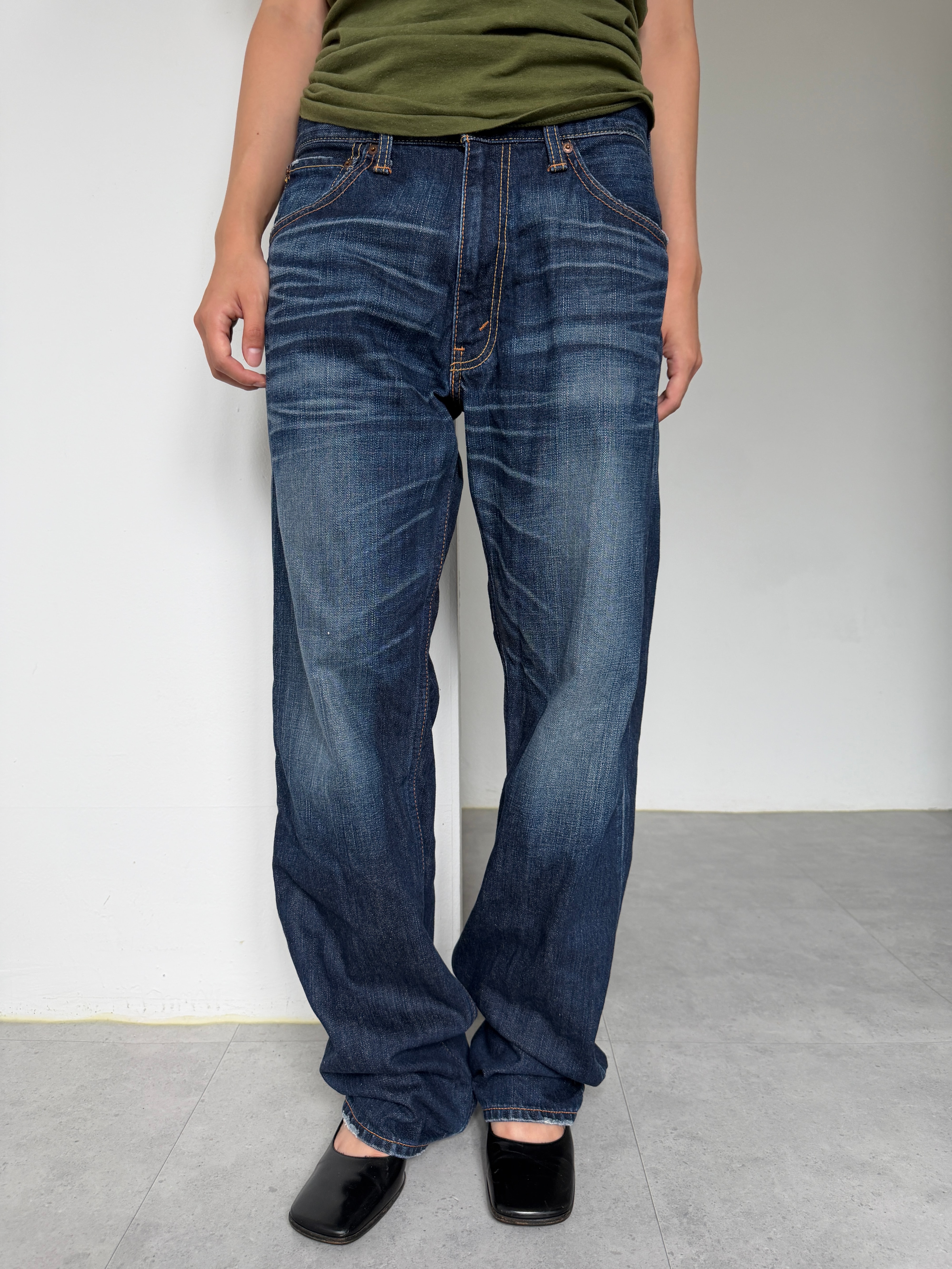 Levi's pants