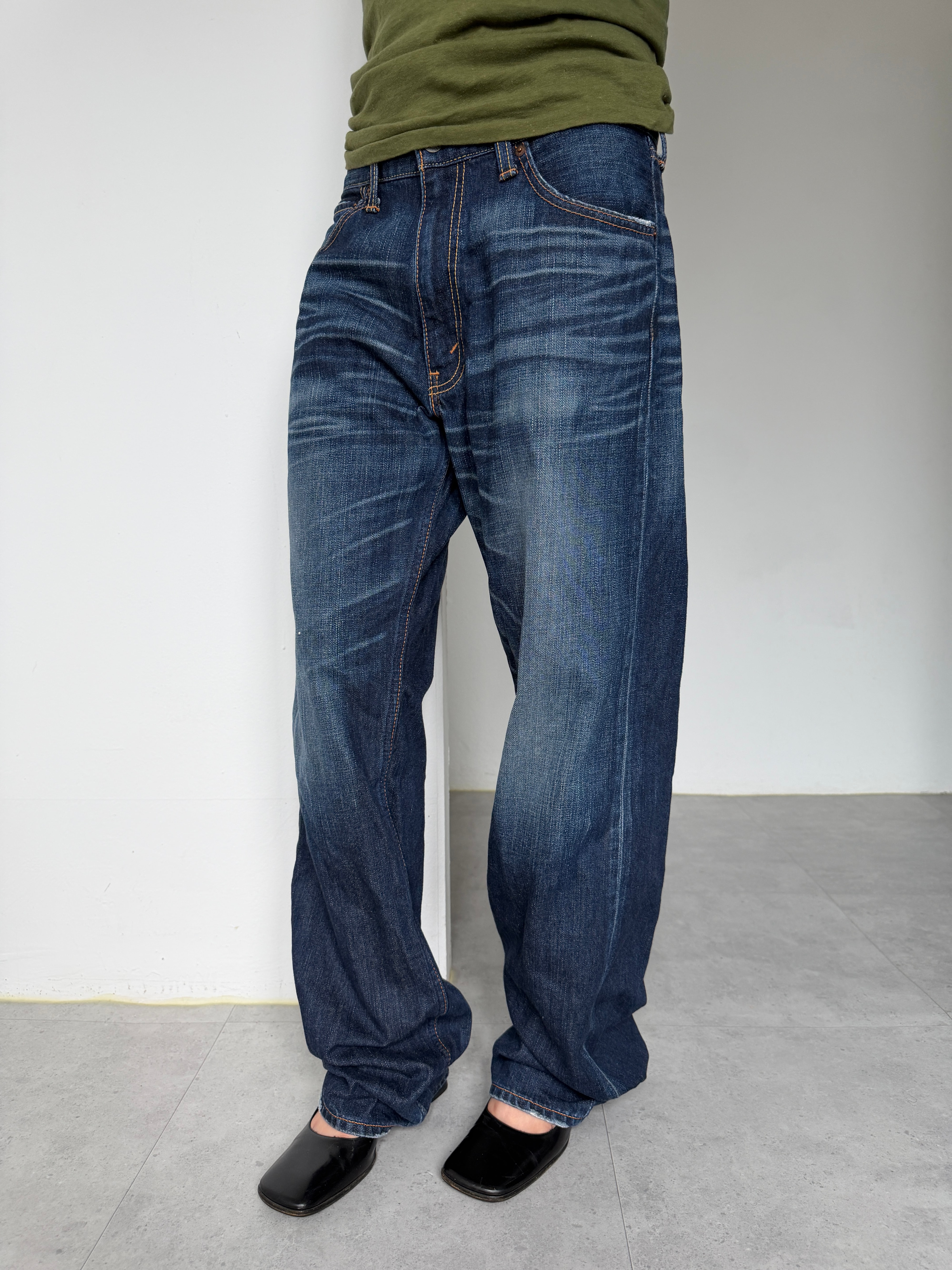Levi's pants