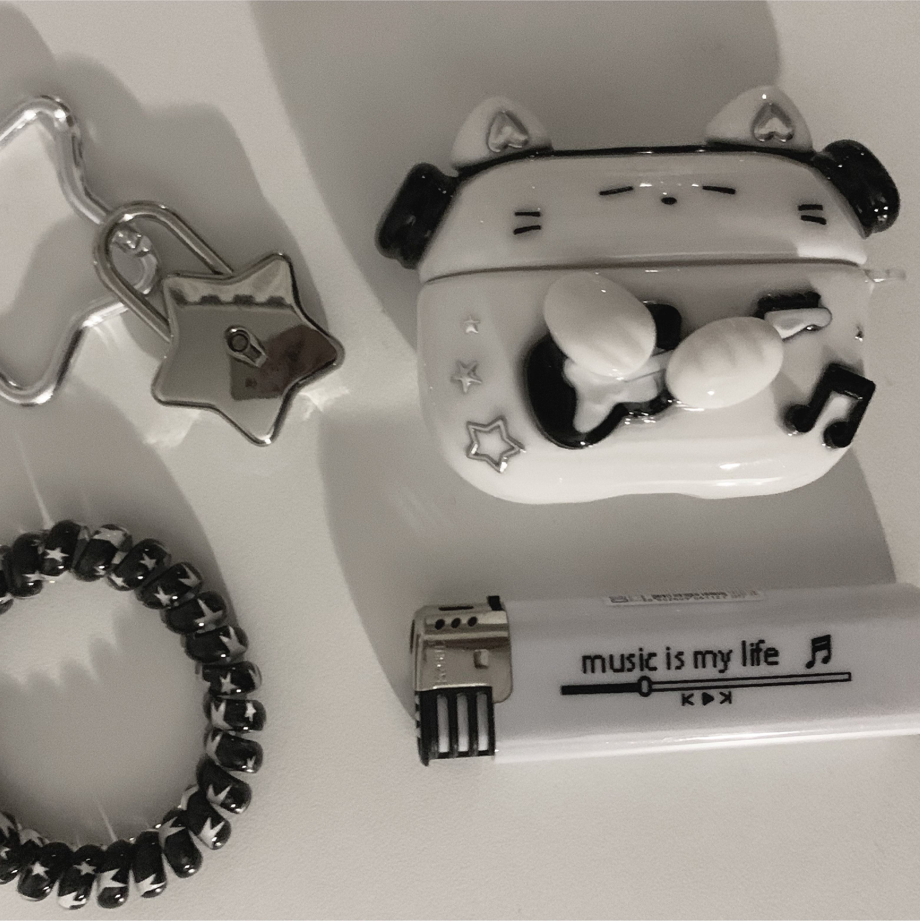 Rockstar Cat AirPods Case 2