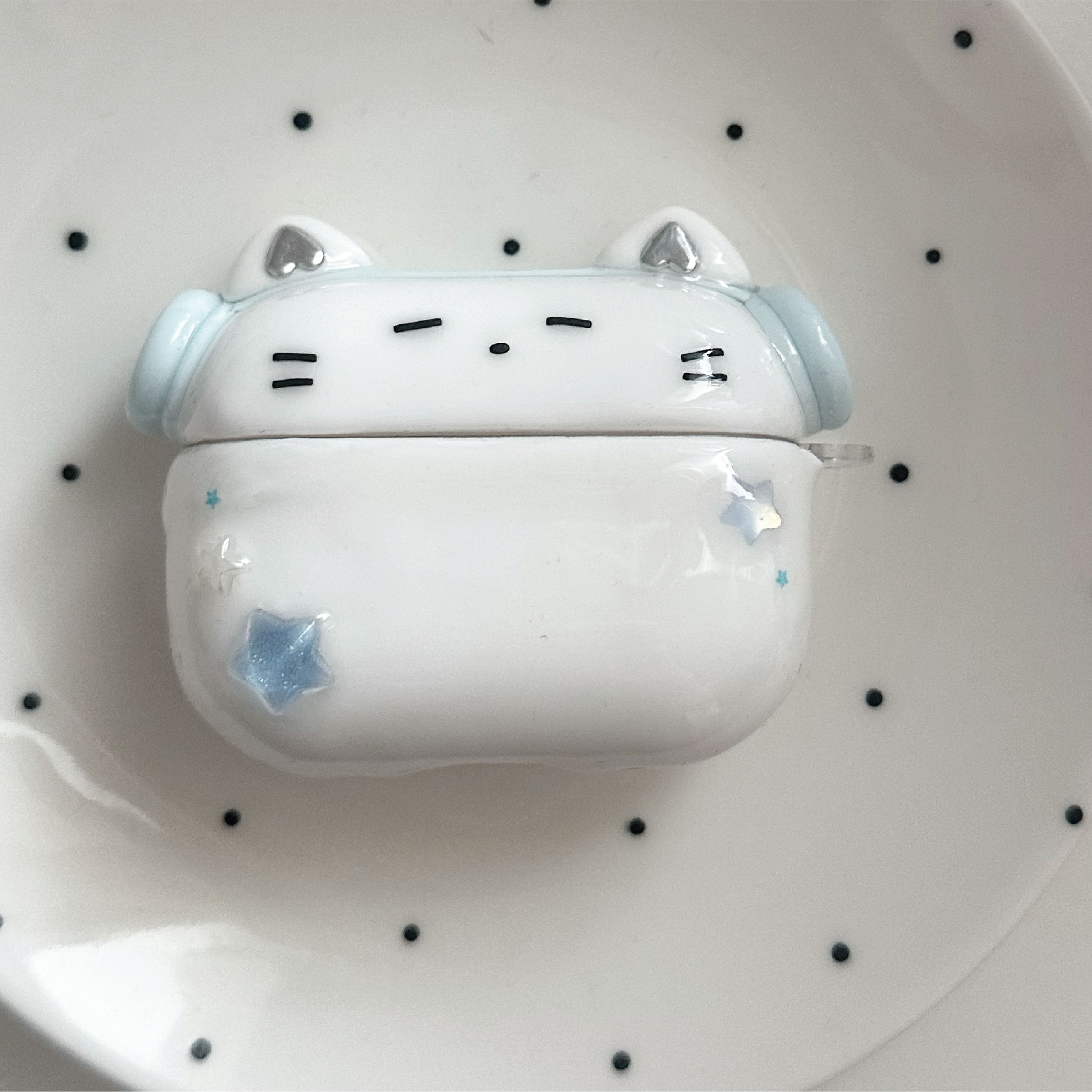 Angel Cat AirPods Case
