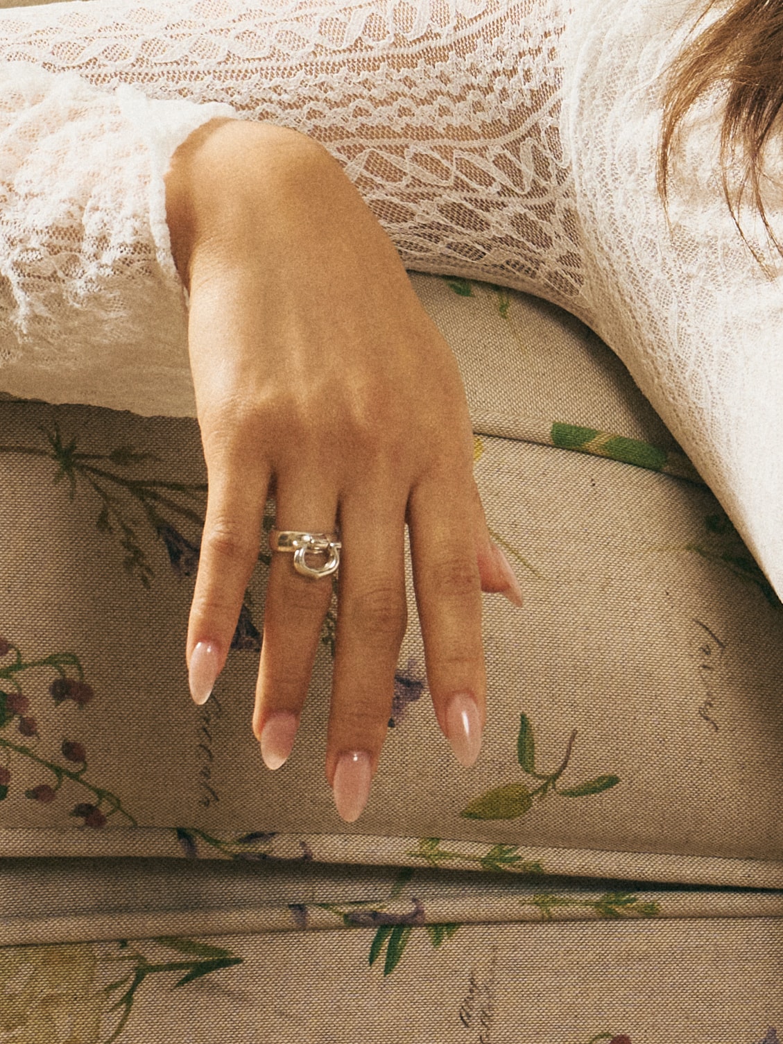 HOOF CHARM RING