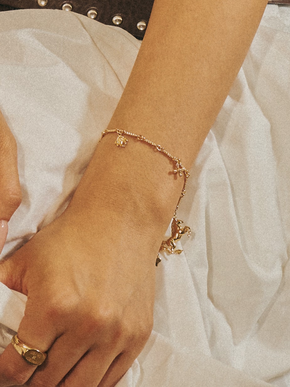 GLÜCK CHARM BRACELET