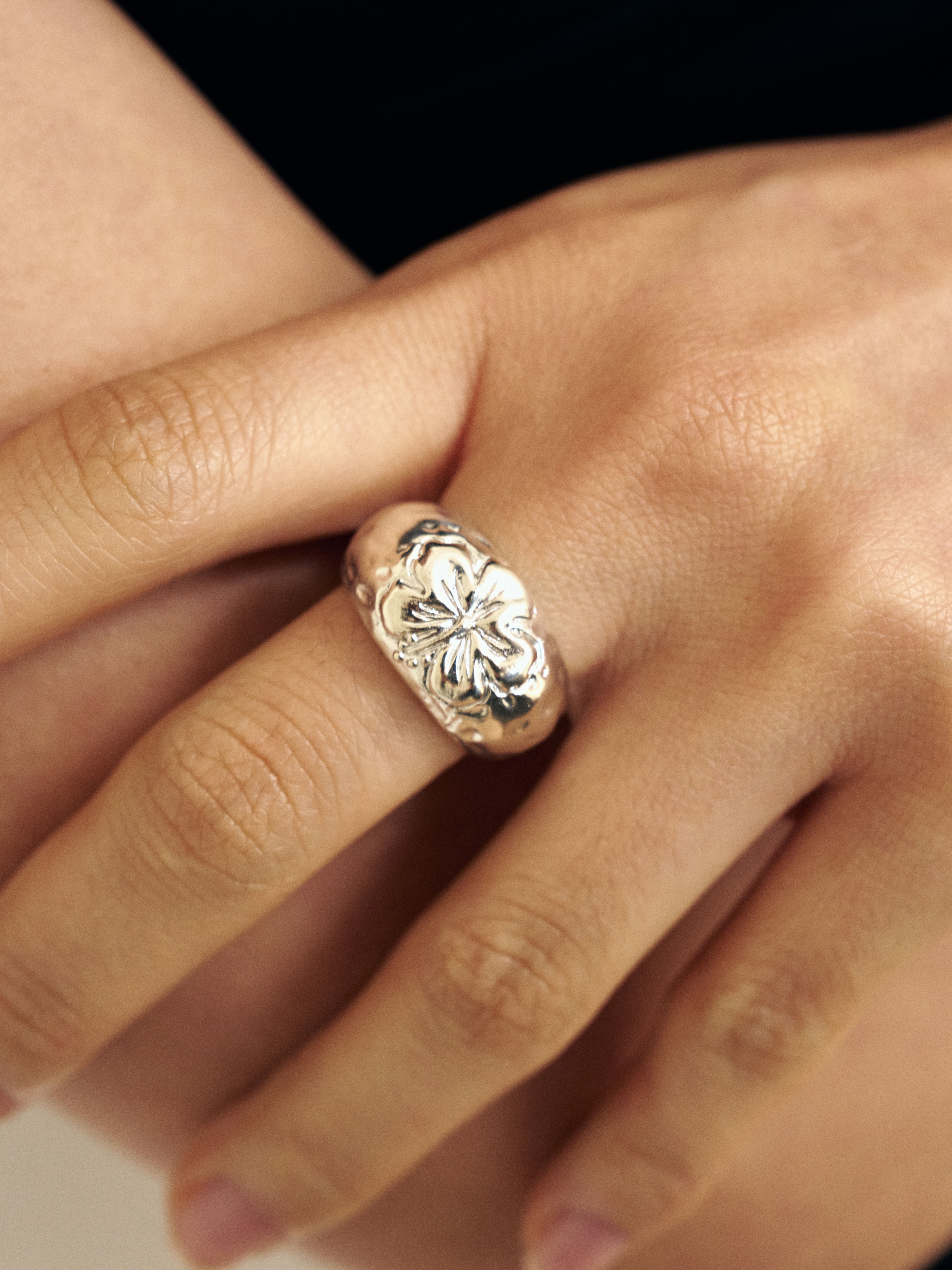 SALTY ALO RING