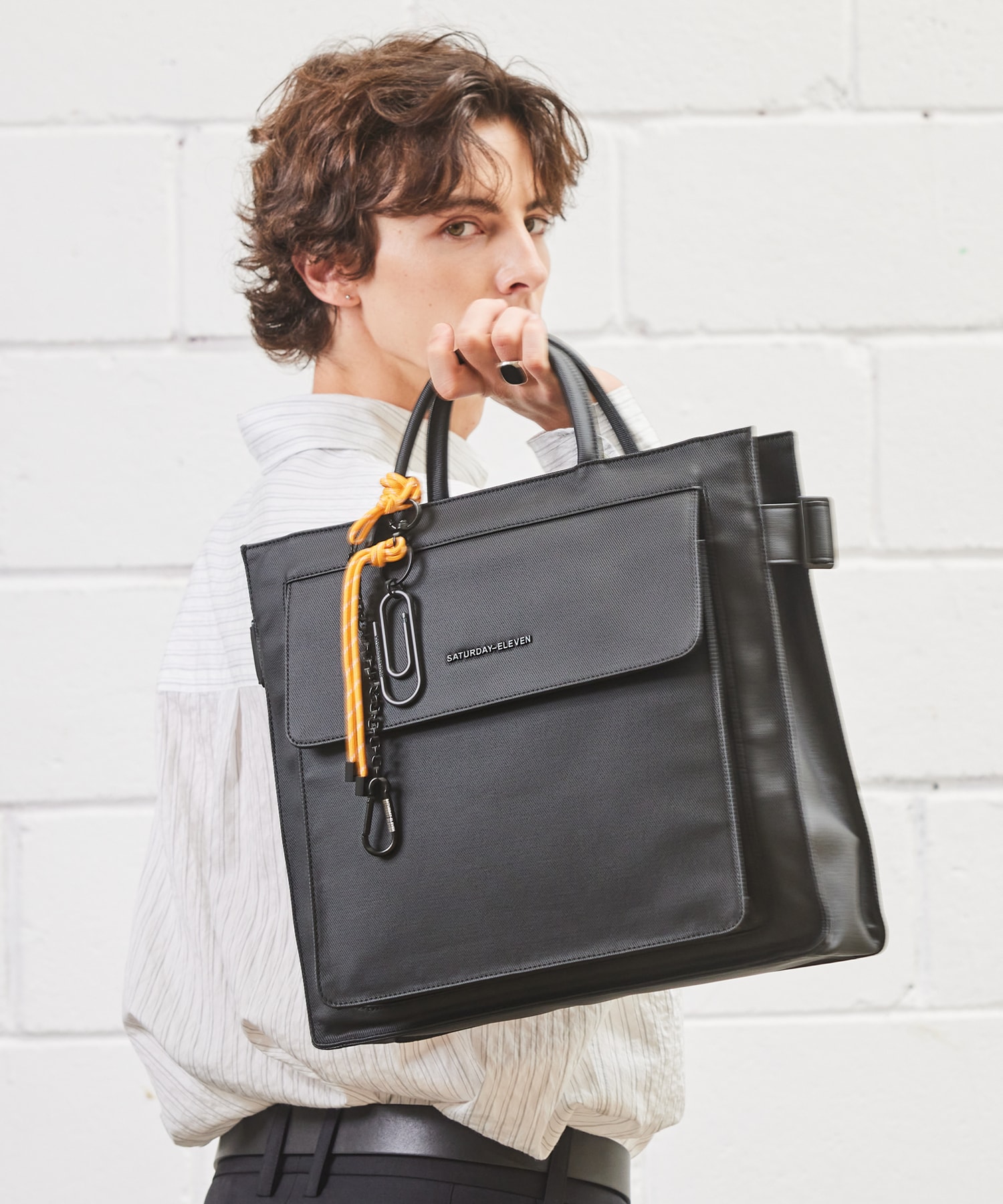NO.16 TRENCH TOTE _ BLACK