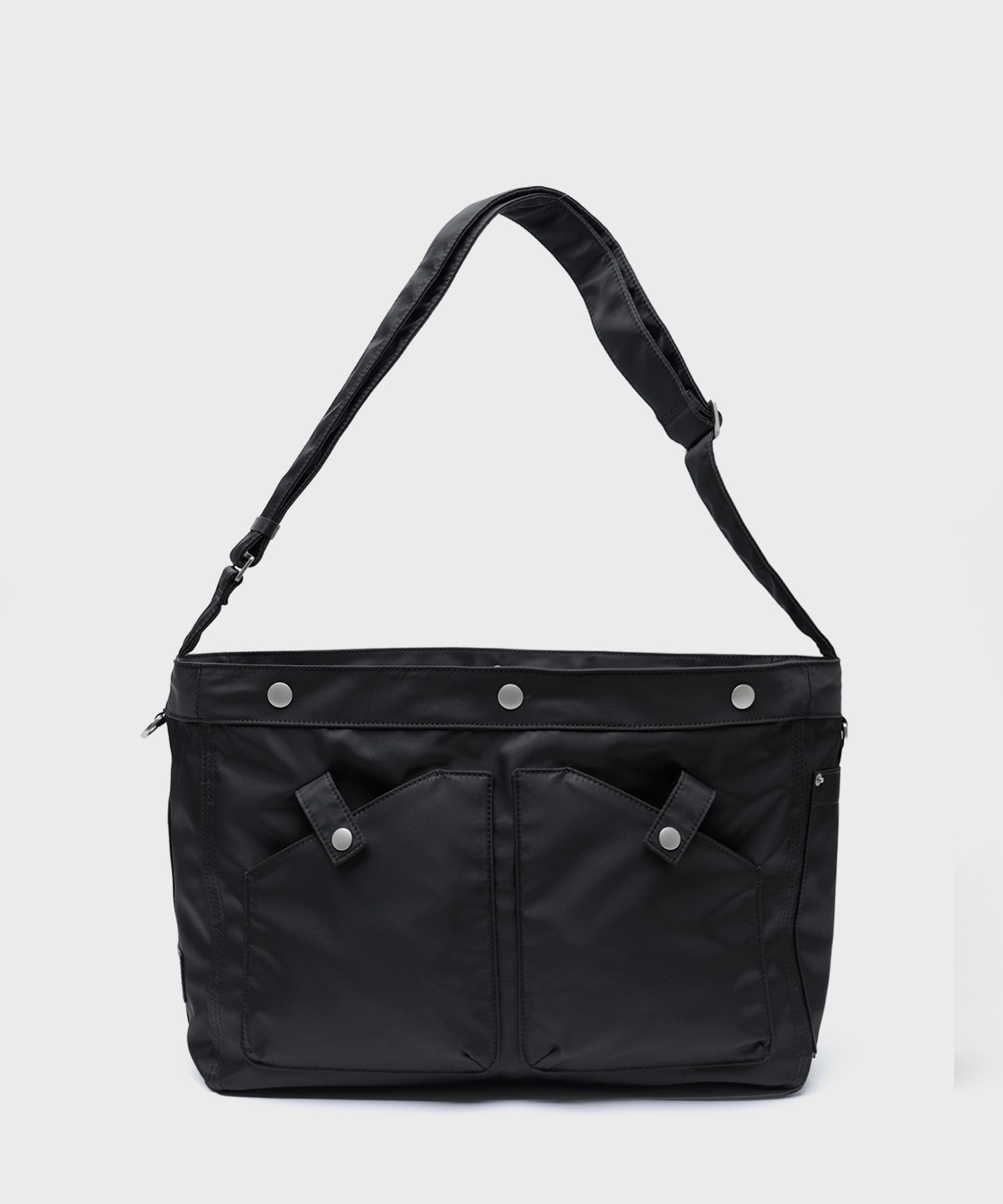 NO.11 U CROSS BODY BAG _ BLACK