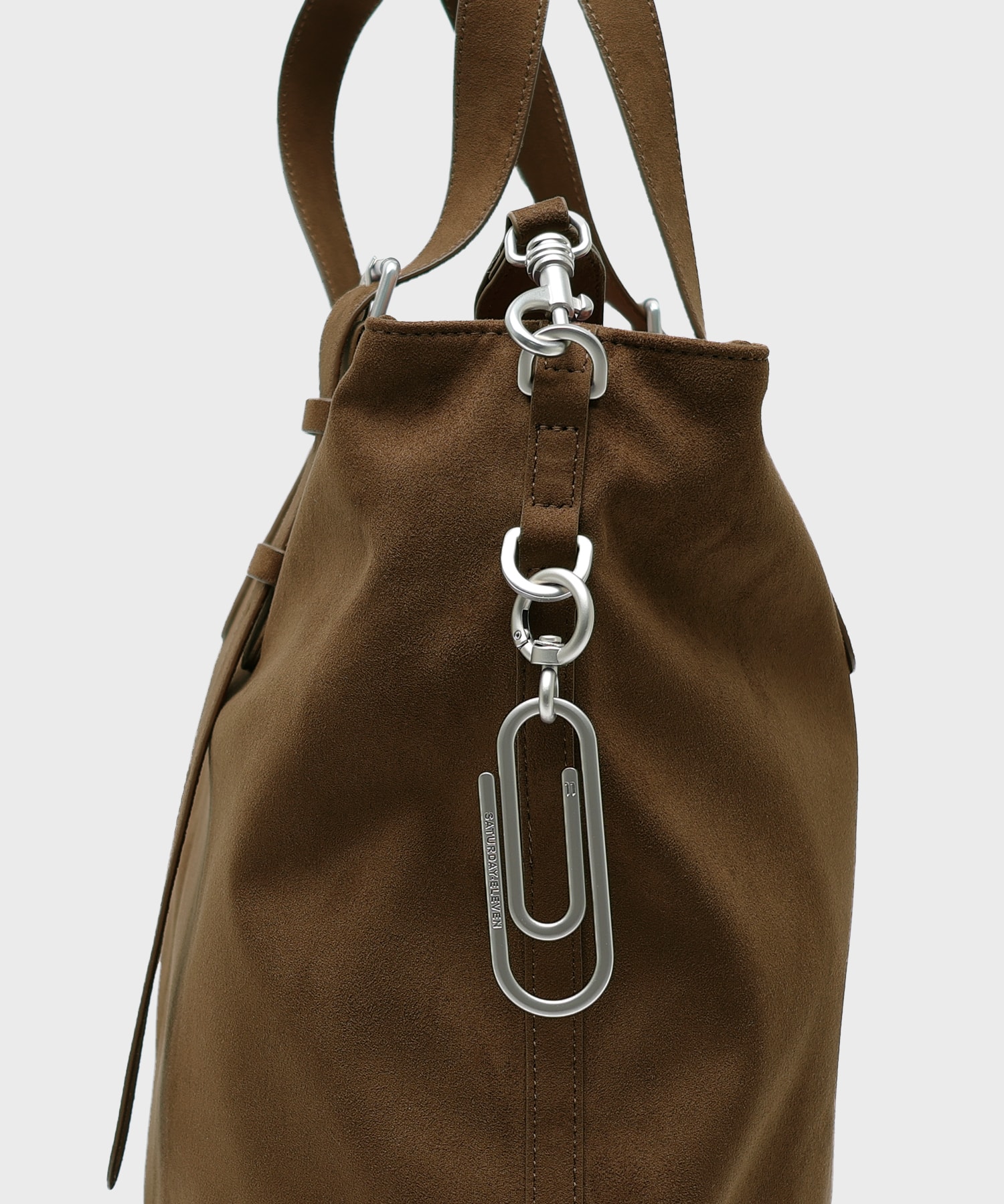 NO.52 TOWER TOTE BAG _ BROWN