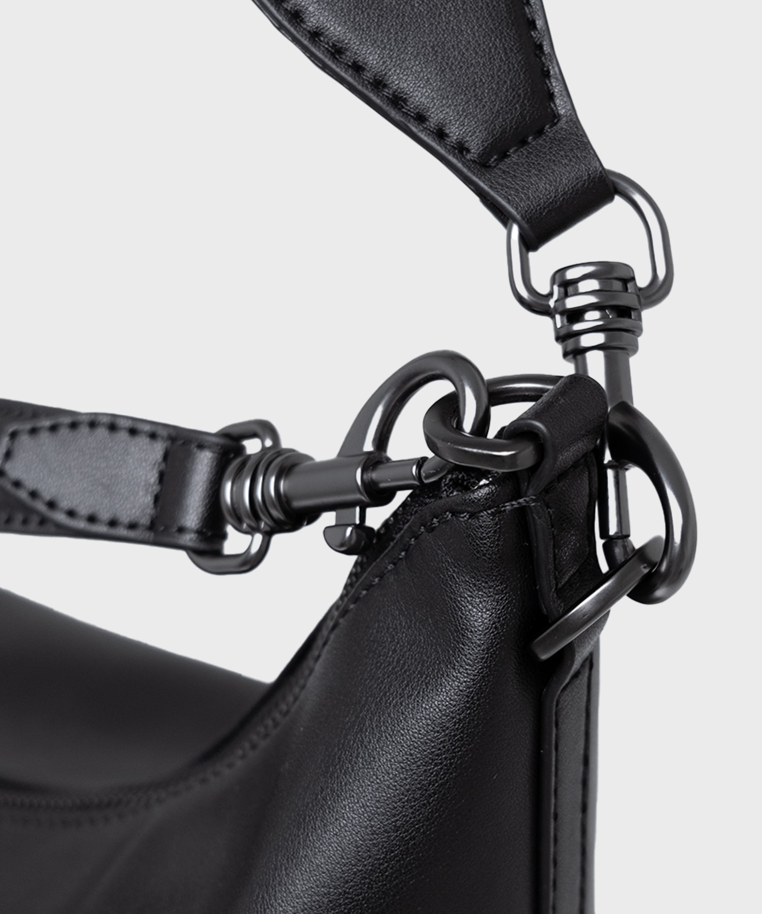 NO.57 VERRAZZANO SHOULDER BAG_BLACK