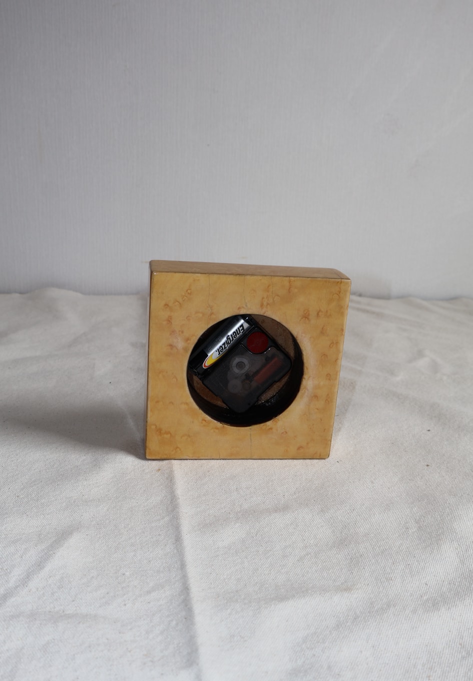 Burl clock 02