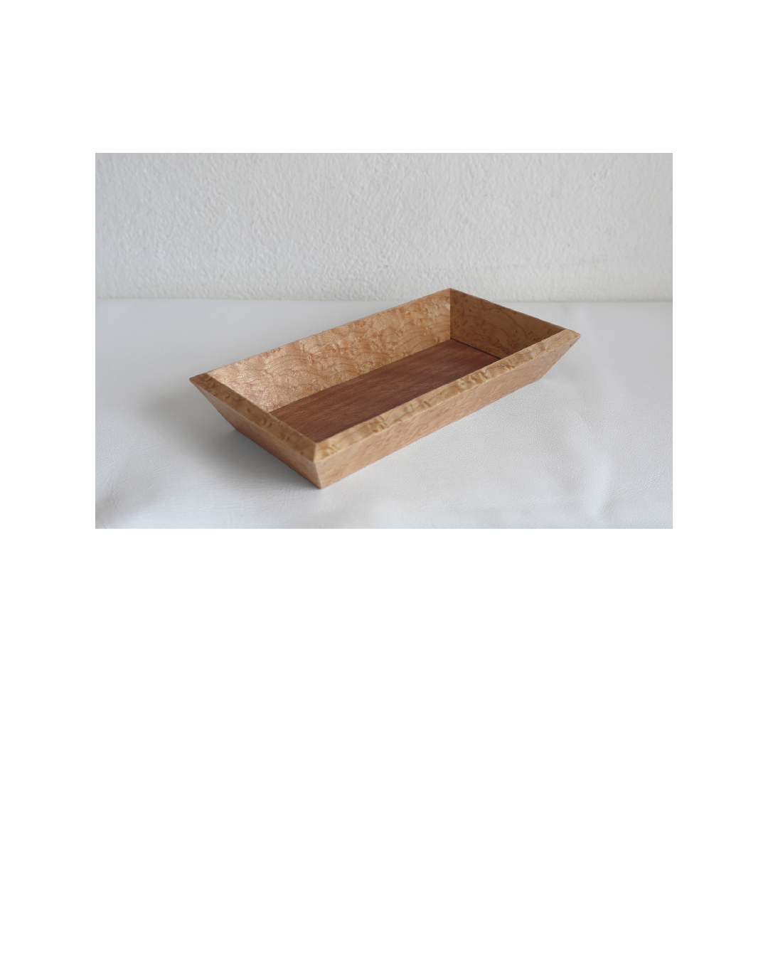 Desk tray