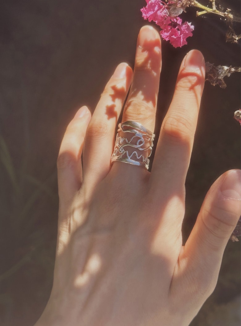 Papyrus Book Open Ring