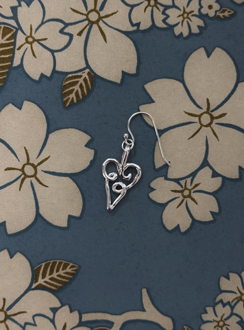 Papyrus Heart Earrings