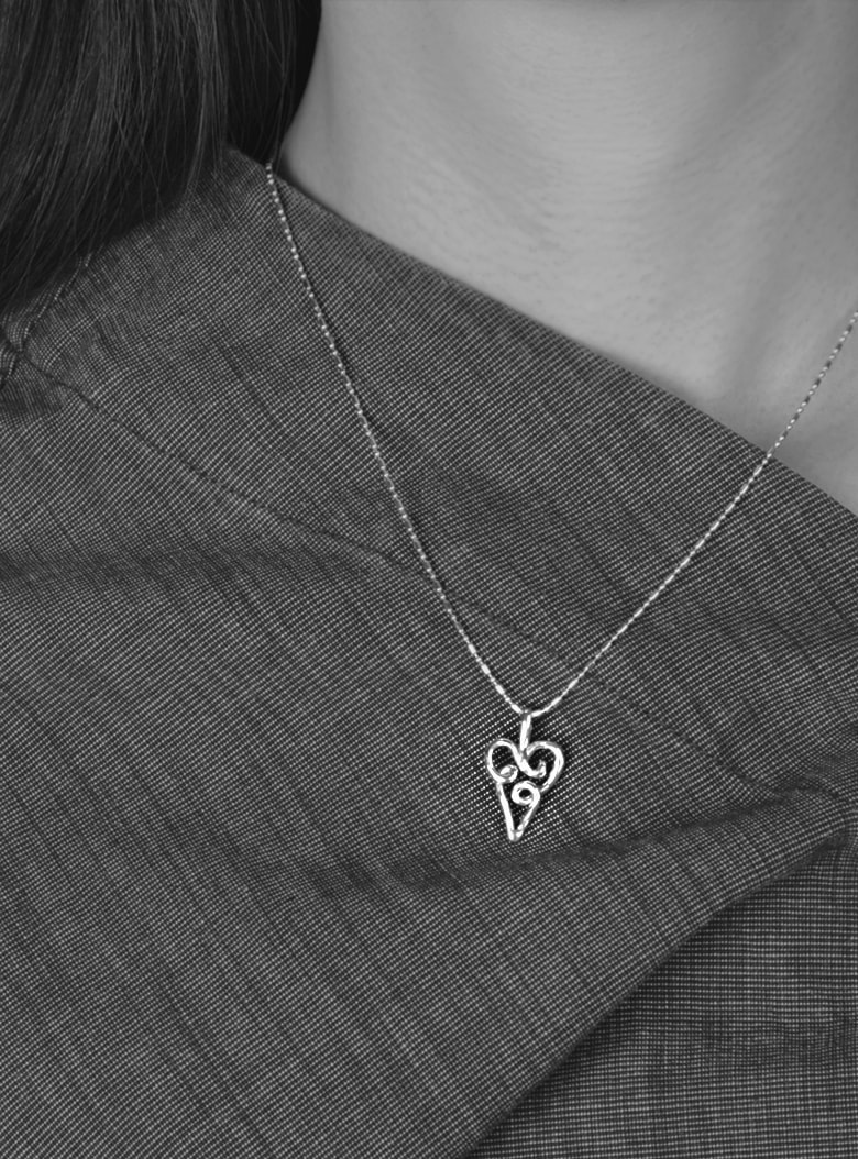 Papyrus Heart Pendant Necklace Long