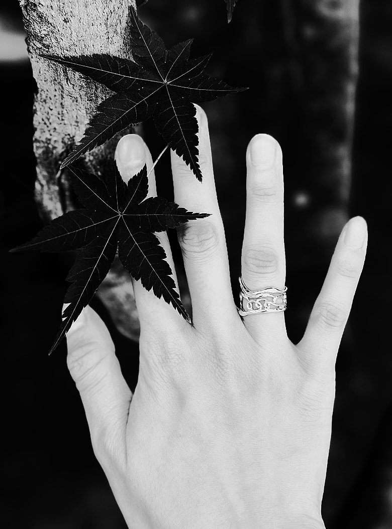 Papyrus Piece Open Ring