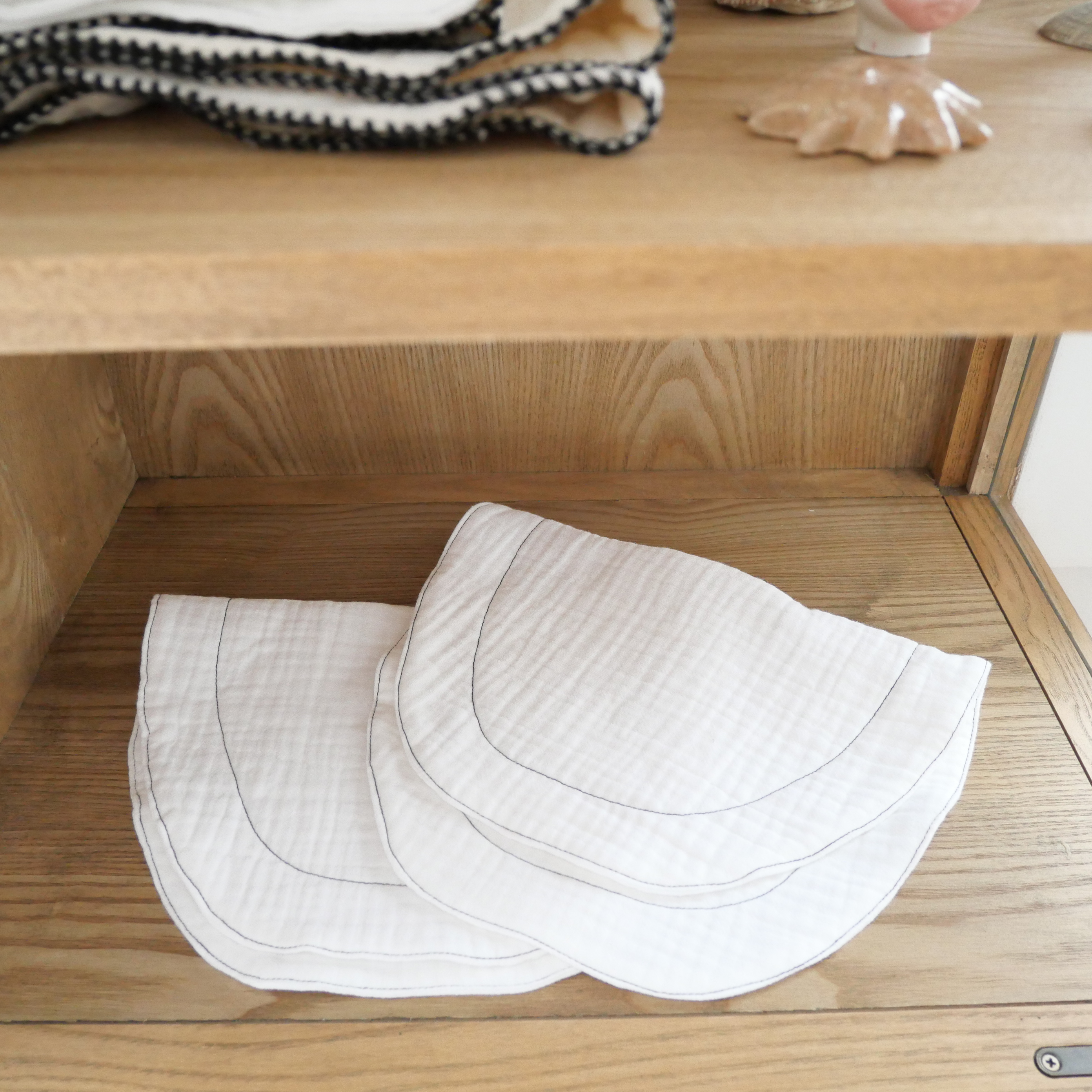 Square Frame Gauze Cotton Mat