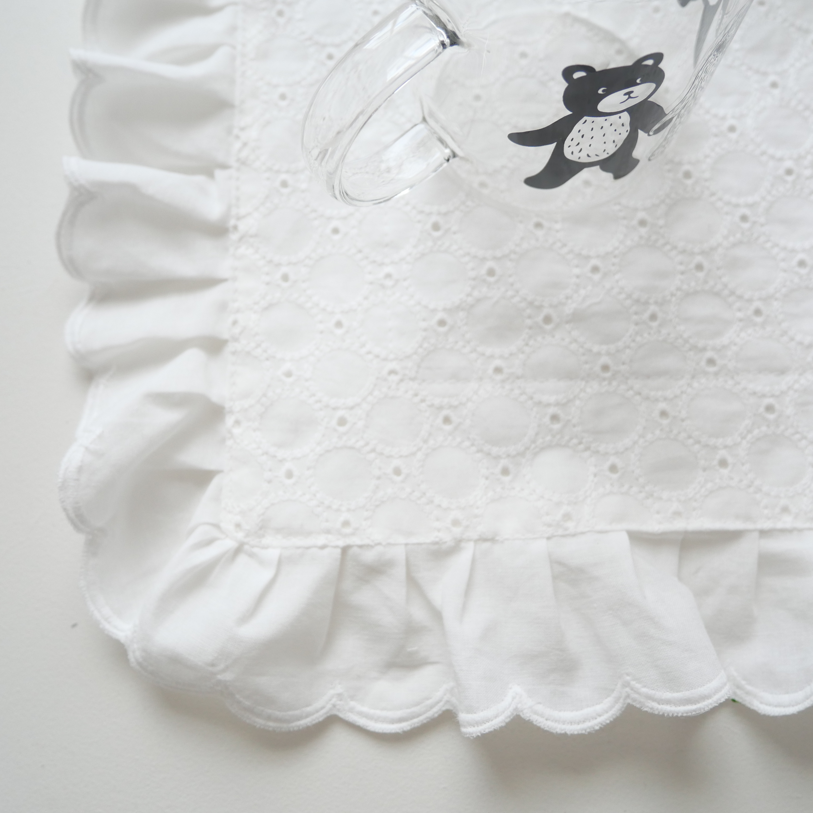 cotton ruffle lace mat