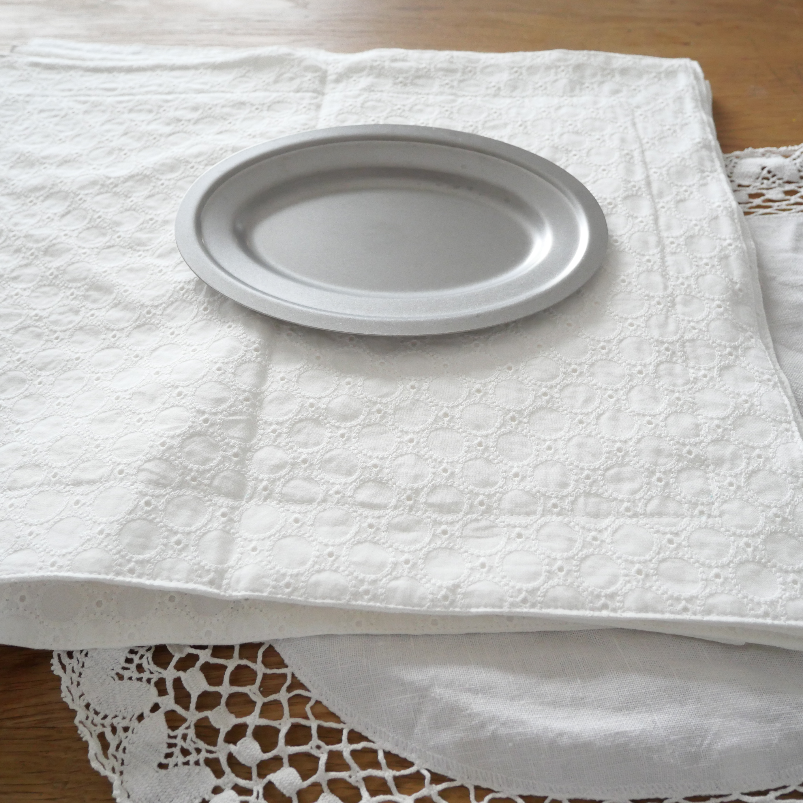 cotton lace punching mat