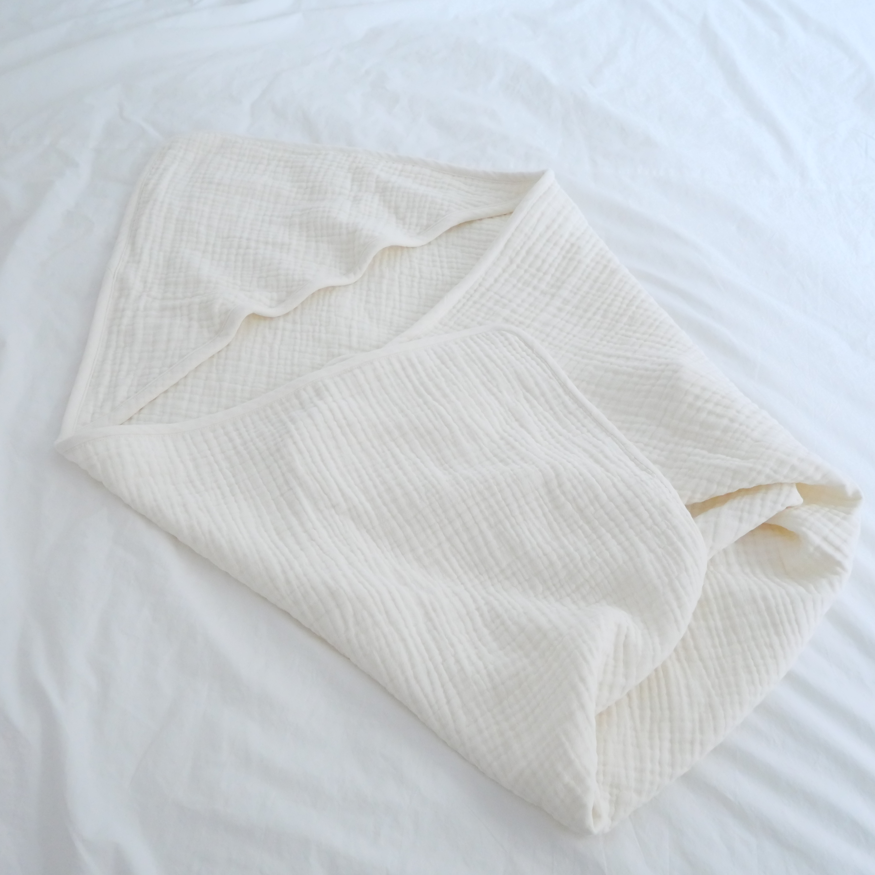Hooded gauze blanket