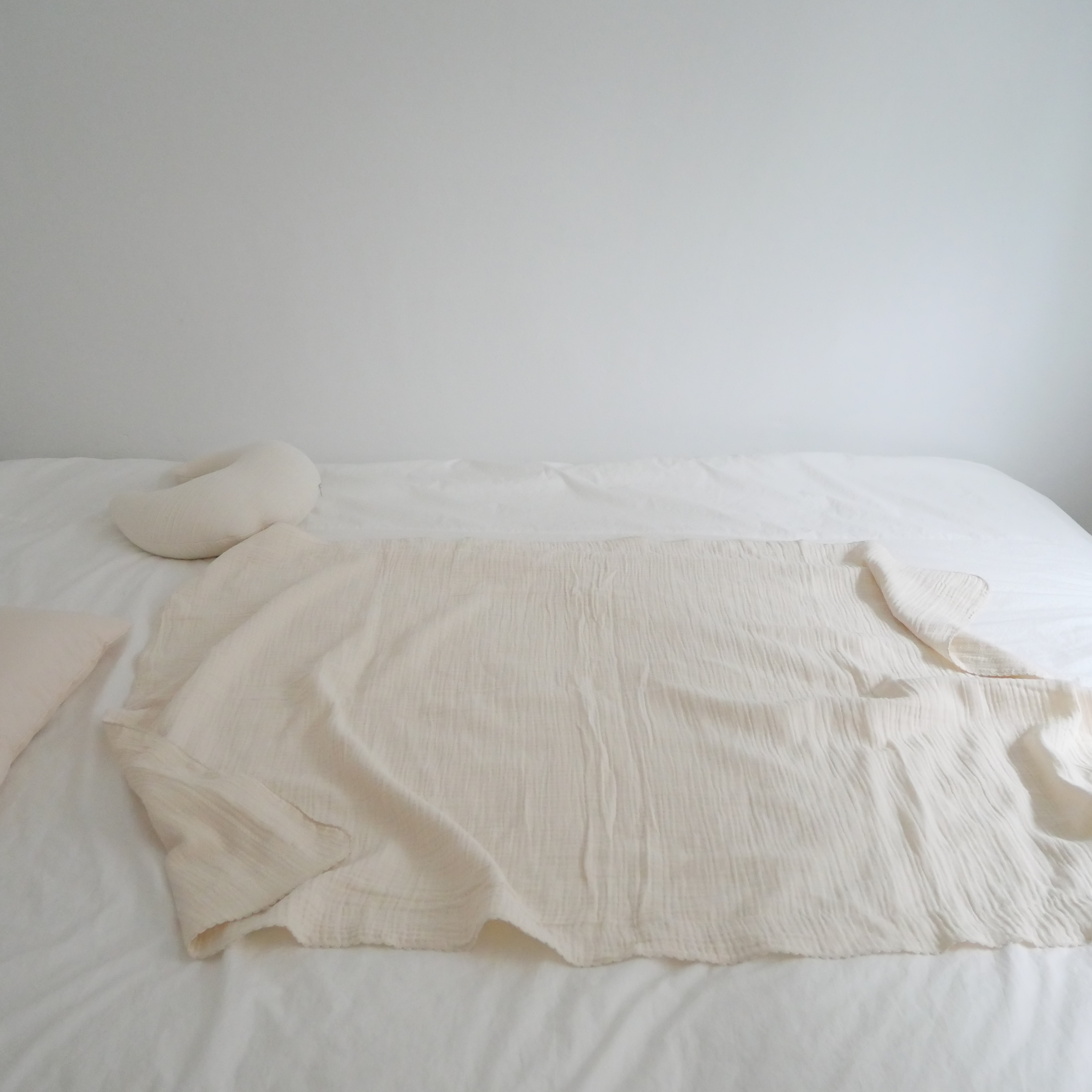 Soft Lace Gauze Blanket
