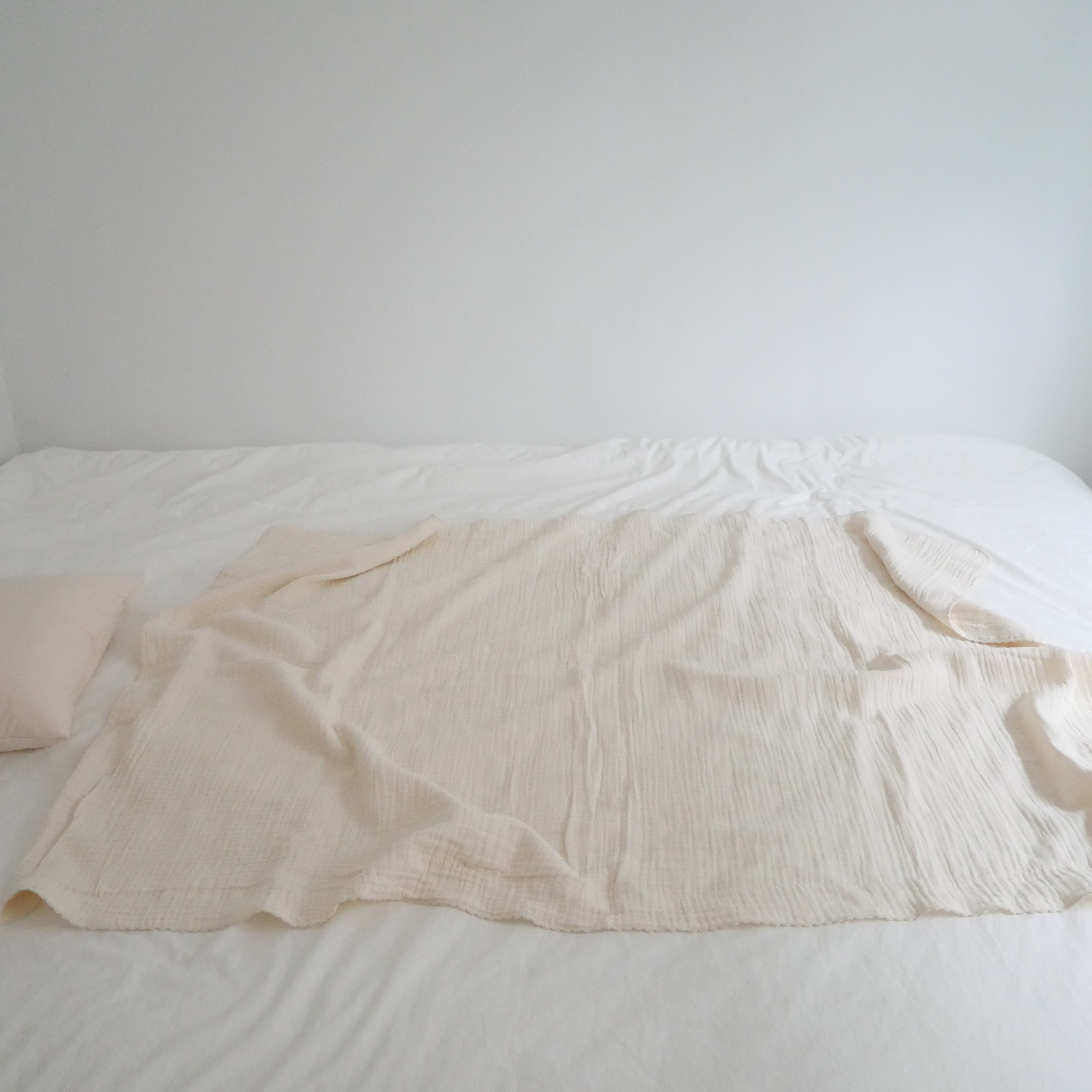 Soft Lace Gauze Blanket