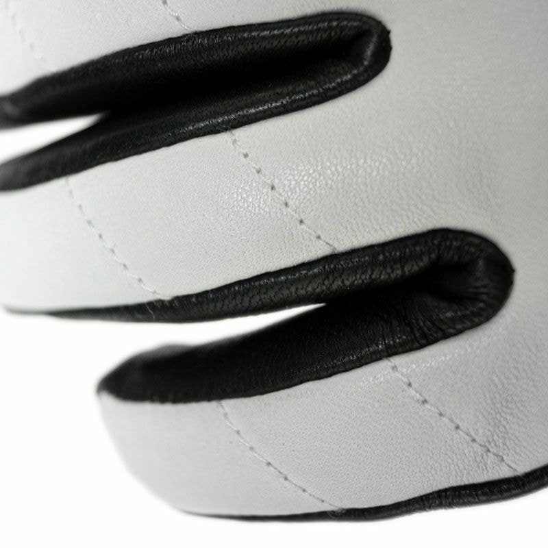 2526 REUSCH JULIETTE