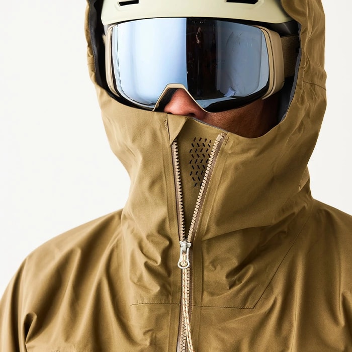 2526 HAGLOFS Vassi GTX II Jacket Men 【GORE-TEX】