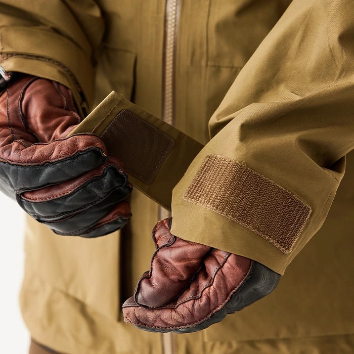 2526 HAGLOFS Vassi GTX II Jacket Men 【GORE-TEX】