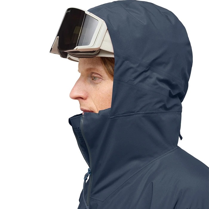 2526 HAGLOFS Latnja GTX Insulated Jacket Men 【GORE-TEX】