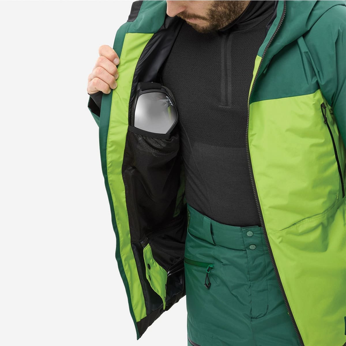 2526 MILLET COSMIC GORE-TEX 2L JKT M / MIV10200