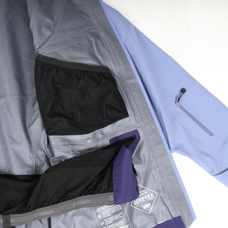 2526 GOLDWIN GW05300 / W's GORE-TEX PRO 3L Jacket
