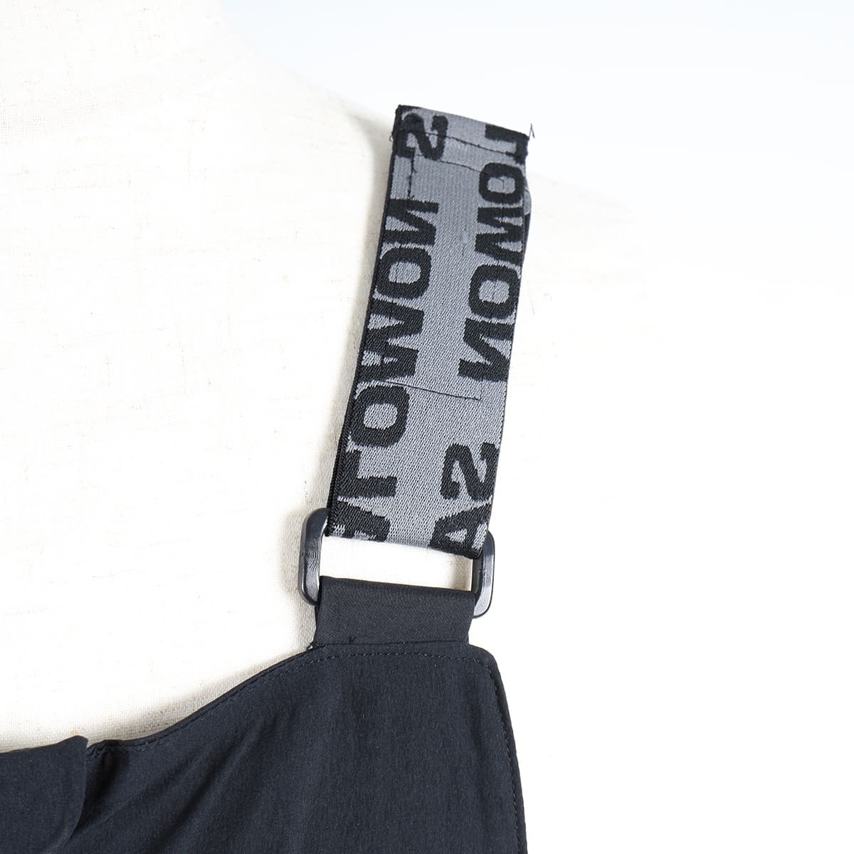 2324 SALOMON QST GORE-TEX PRO BIB W / LC2124