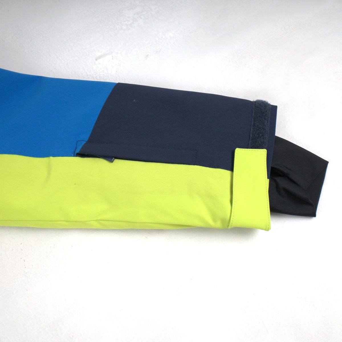 2627 PHENIX Sweden Junior Two-Piece : EFB262P83SWE