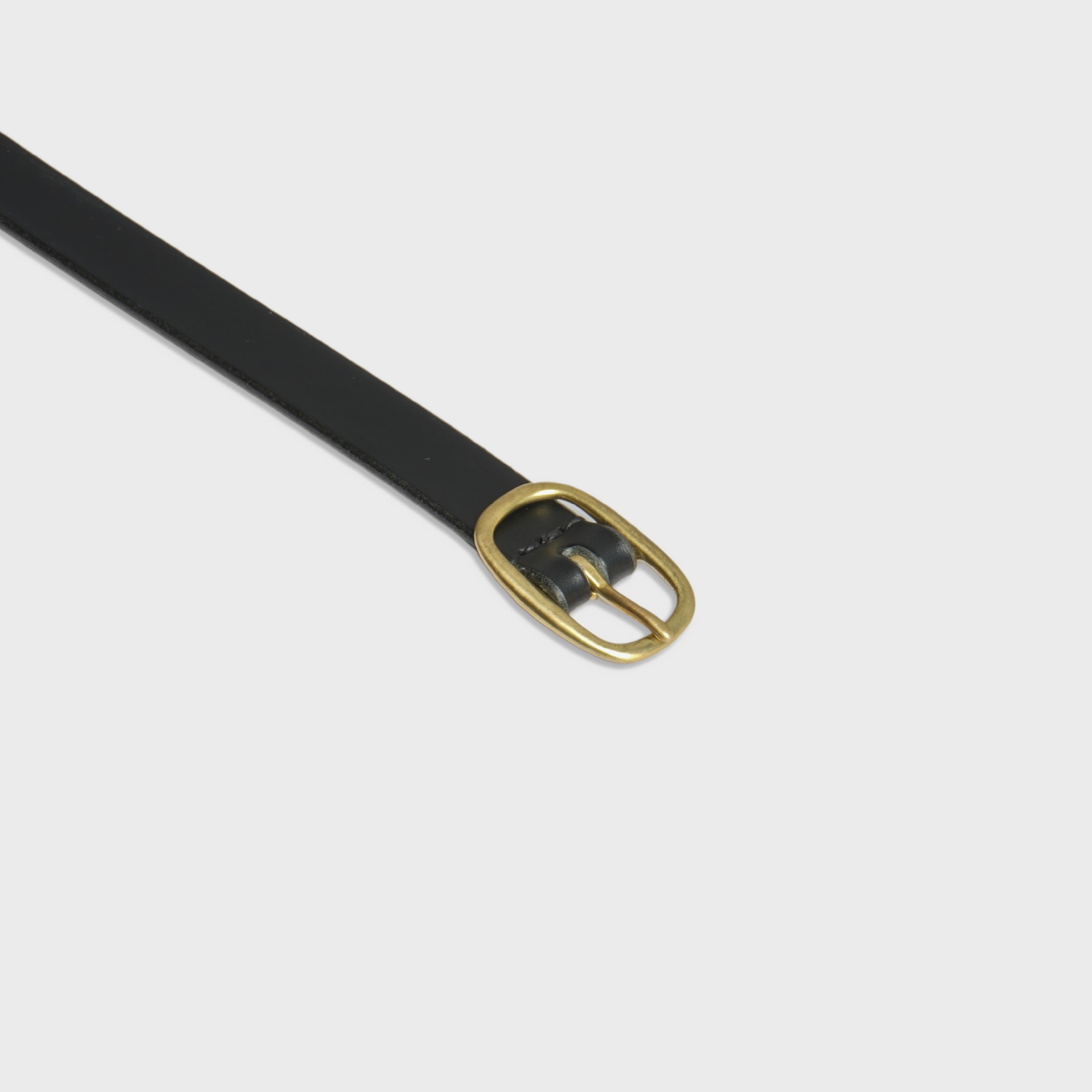 [맥시멈 헨리] MAXIMUM HENRY - Very Slim Oval Belt - Black/Brass