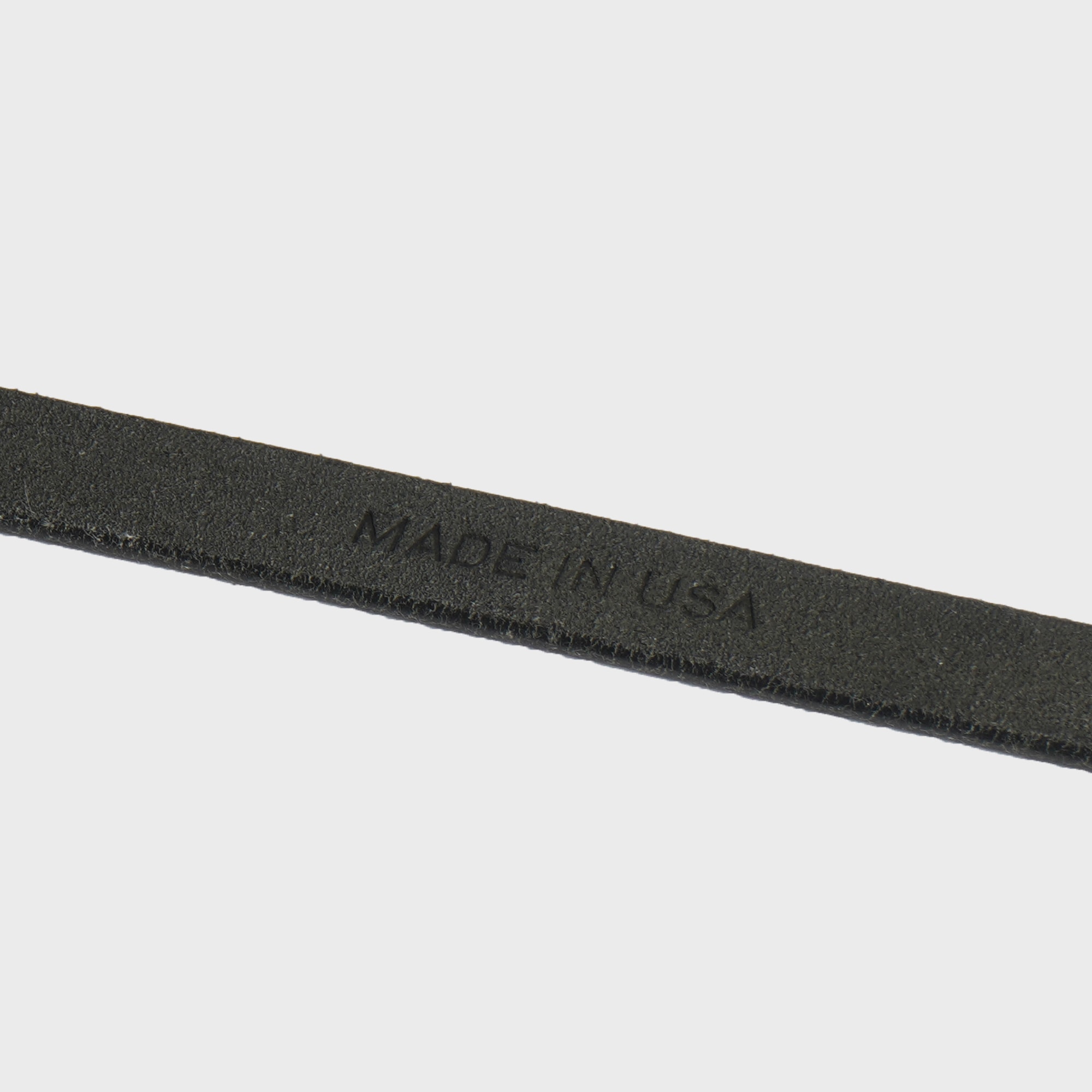 [맥시멈 헨리] MAXIMUM HENRY - Very Slim Oval Belt - Black/Brass