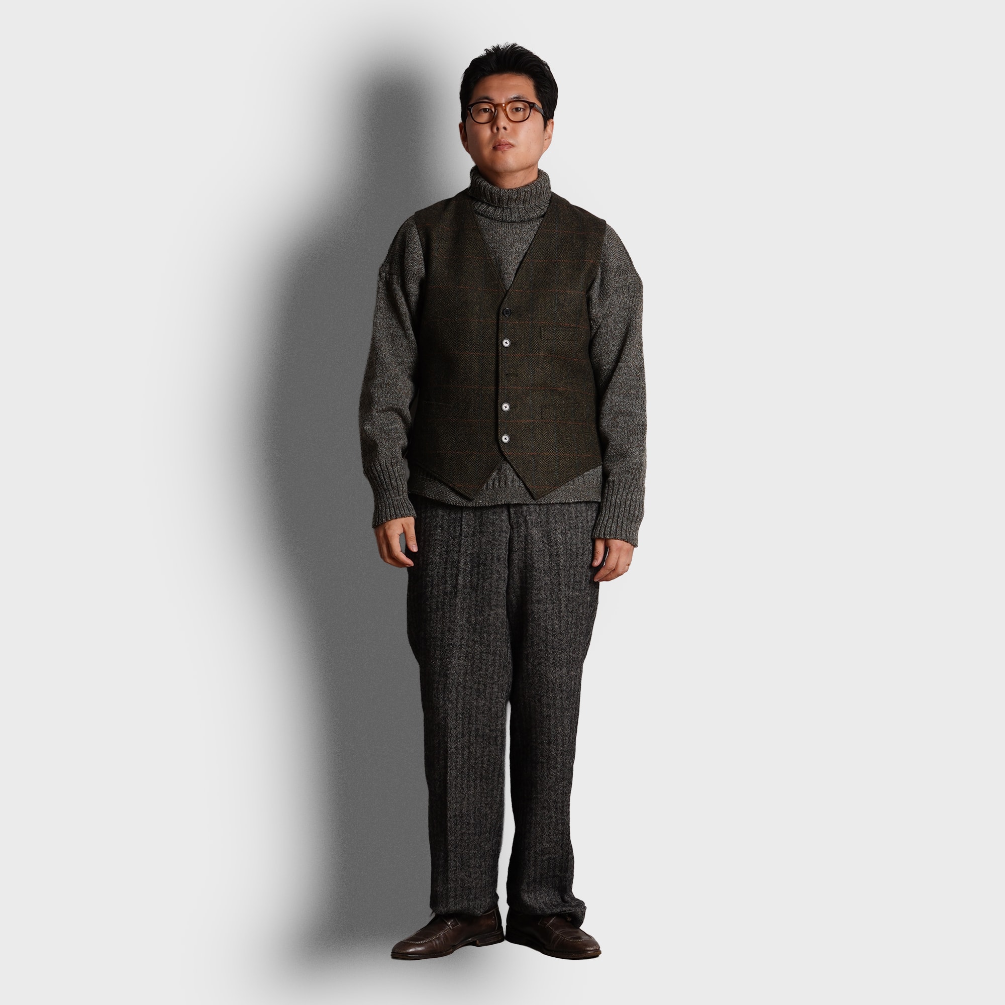 J.PRESS - OVER ODD VEST - Olive Tweed