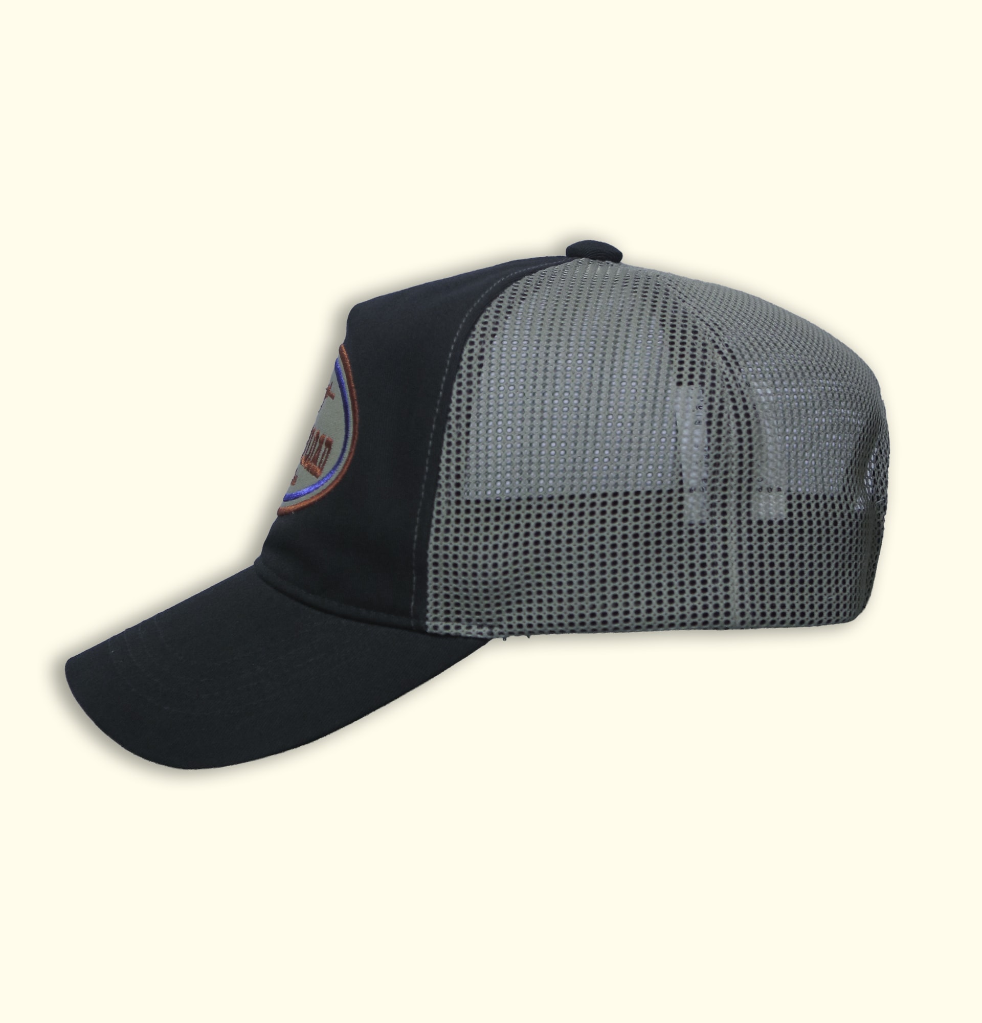 LOCK AND LOAD 5-PANEL MESH CAP CAHRCOLA / BEIGE