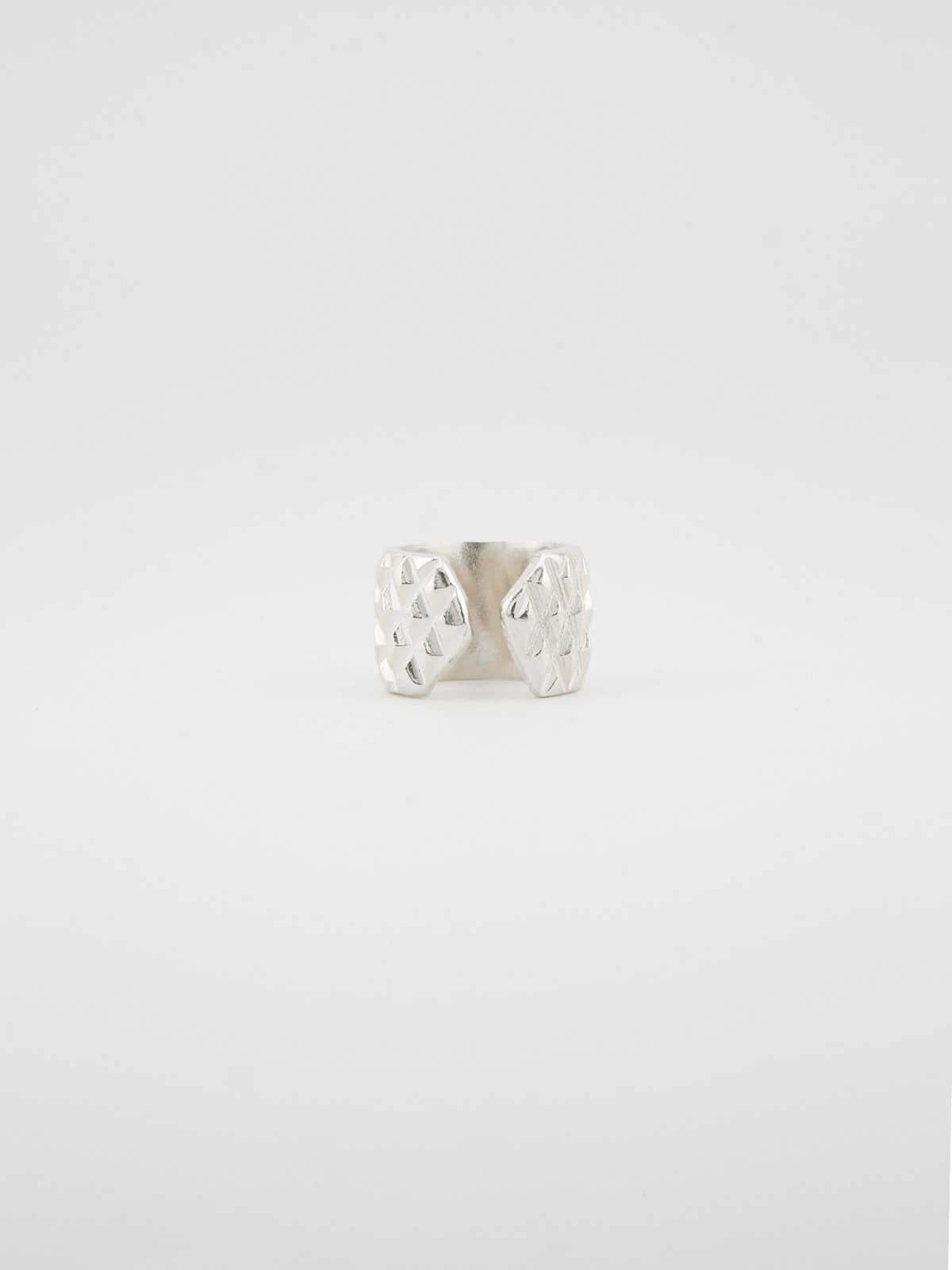Stud ring