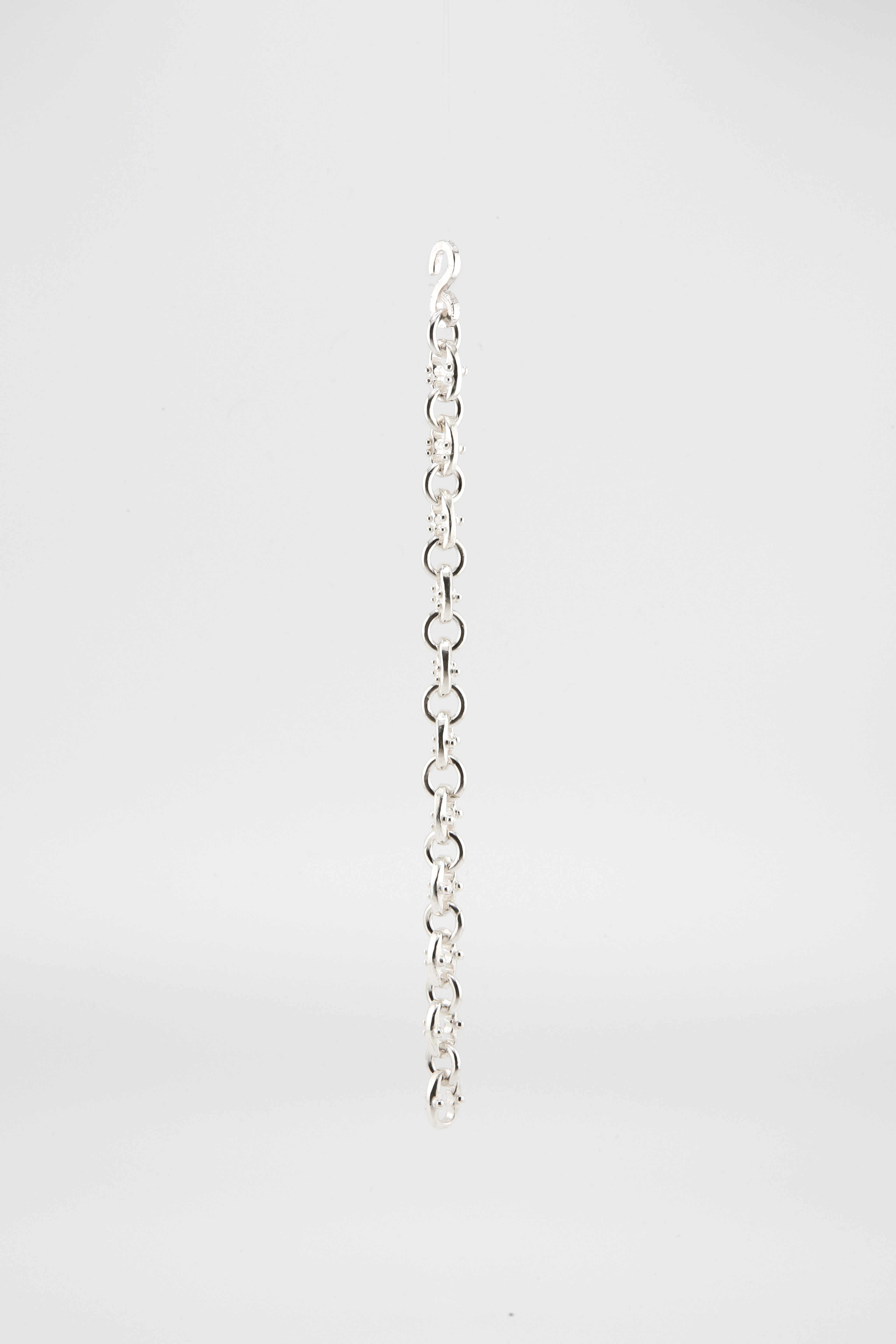 Ball point chain bracelet with hook
