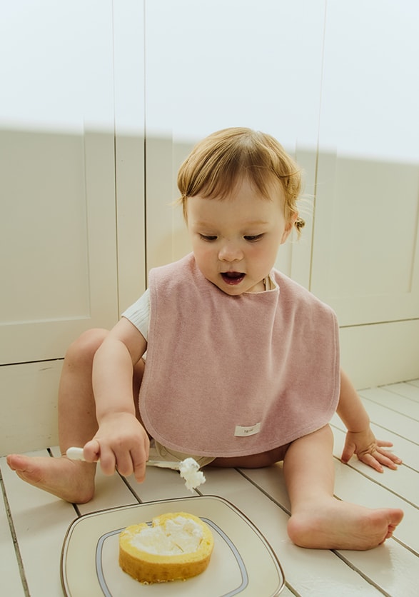 [Large] reversible terry bib (1 color)