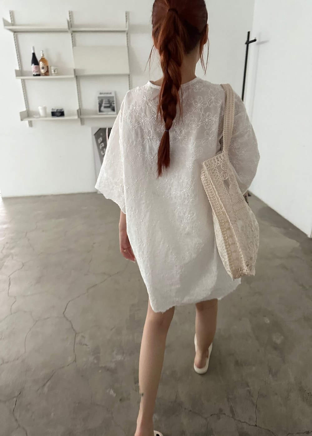 펀칭 레이스 원피스