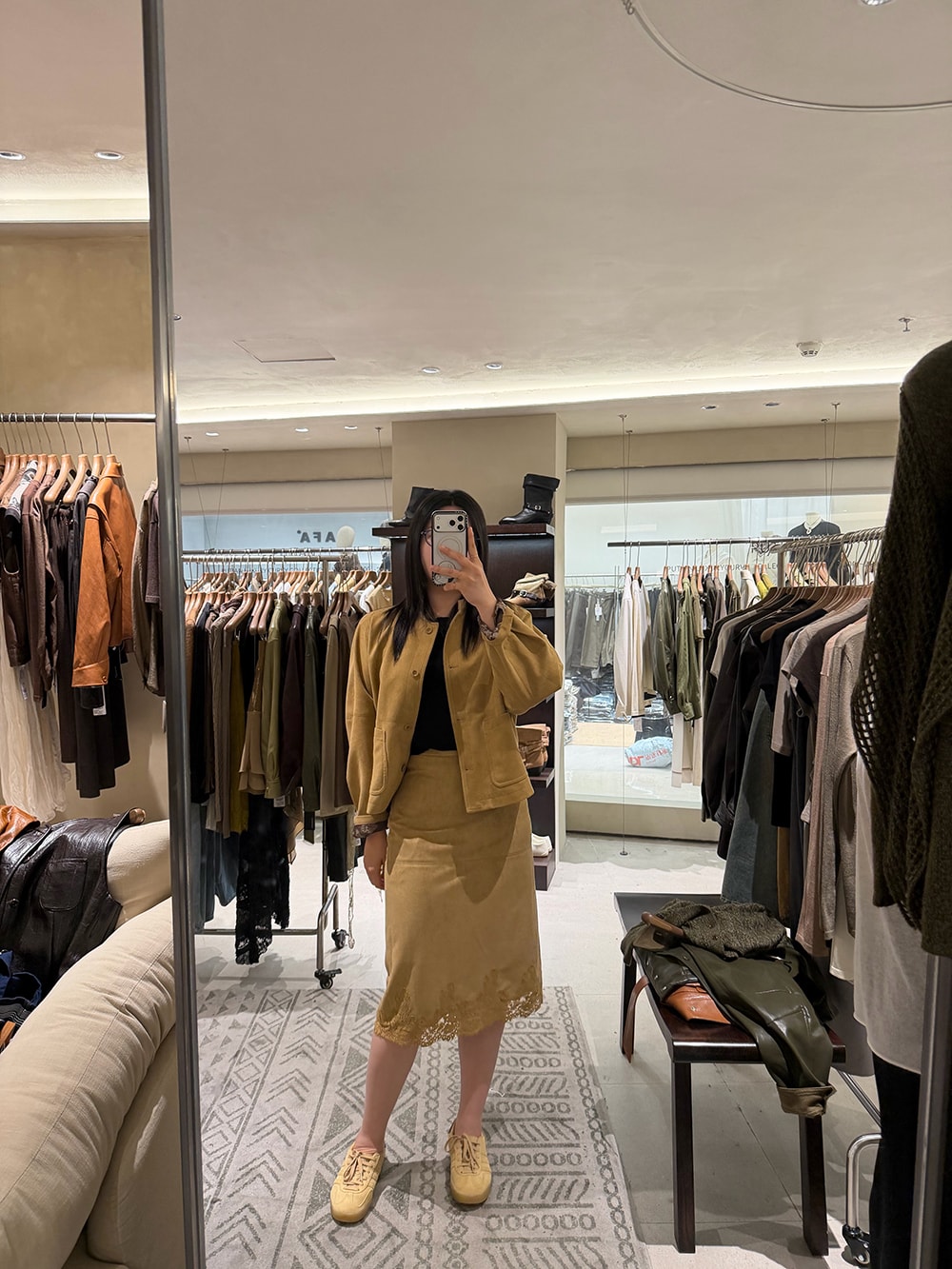 로잉 스웨이드 스커트 (s m l)