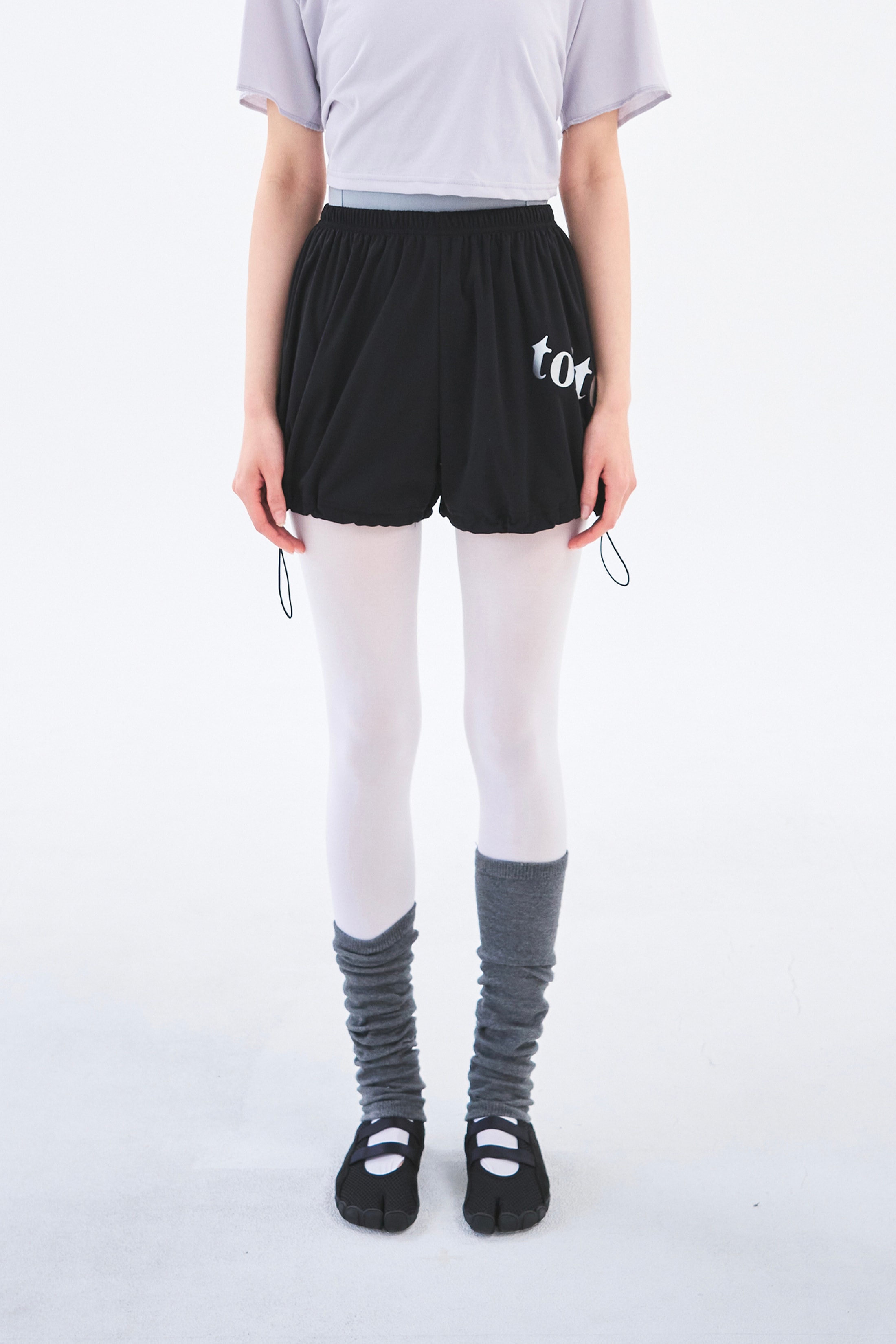 [2차 Reorder]Toitoi(toi) Logo Warm-up Shorts _ Black
