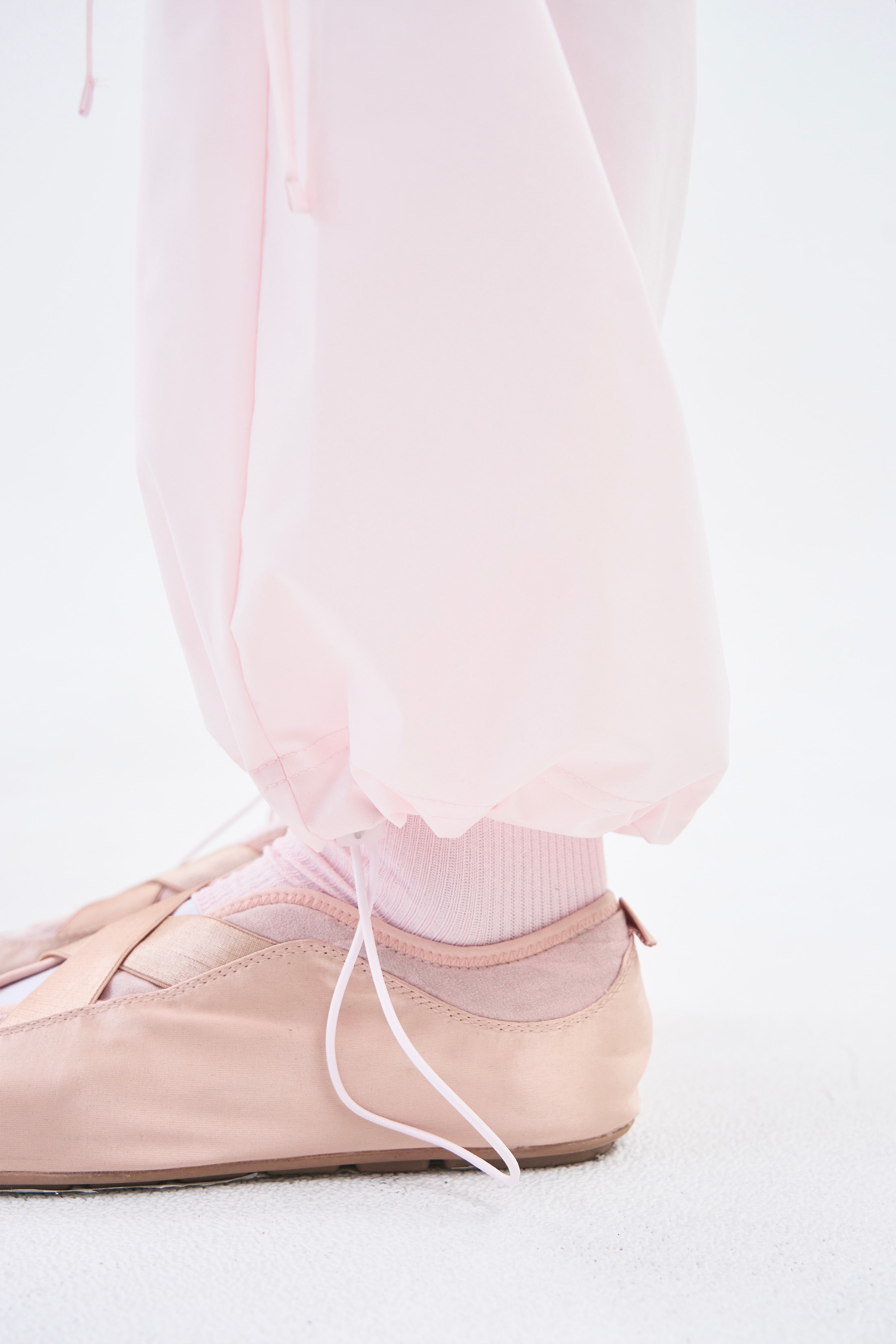[Reorder]Bow Warm-up Pants _ Light Pink
