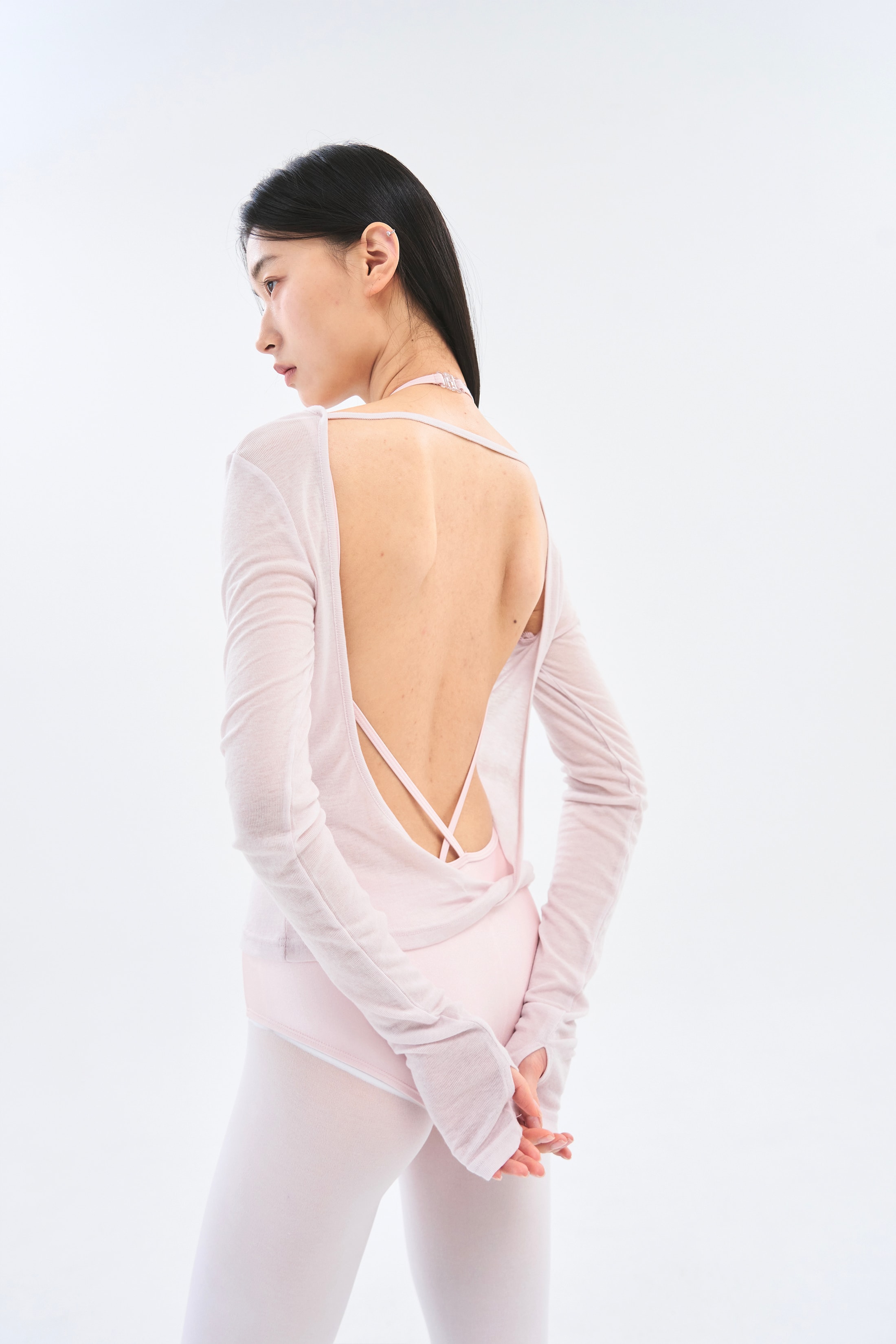 [3차 Reorder|9월4째주 순차예약발송]Twist Back Tee _ Soft Pink