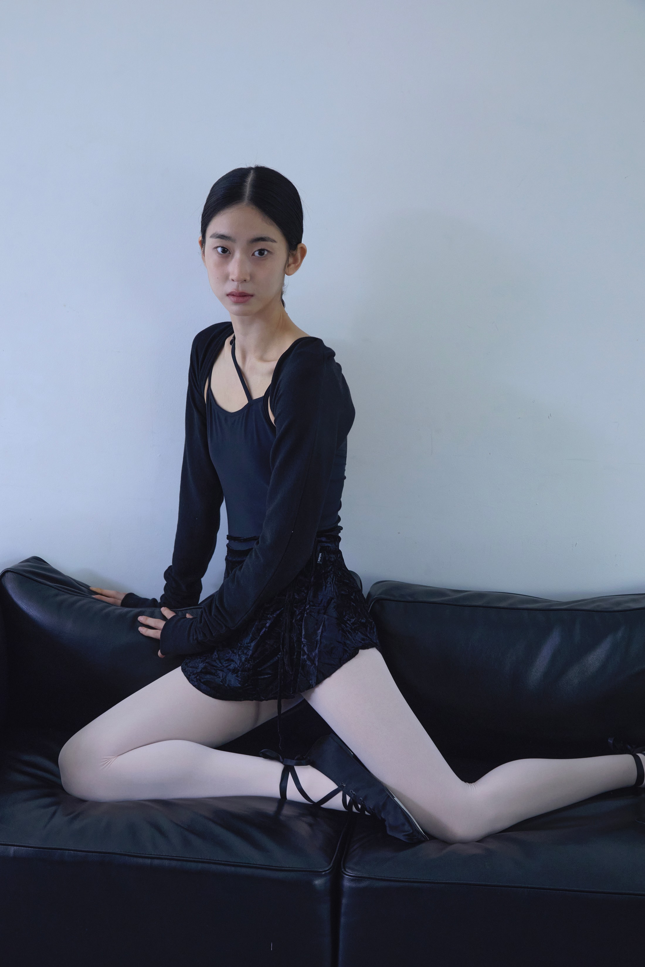 New Extra Long Sleeve Shrug _ Black
