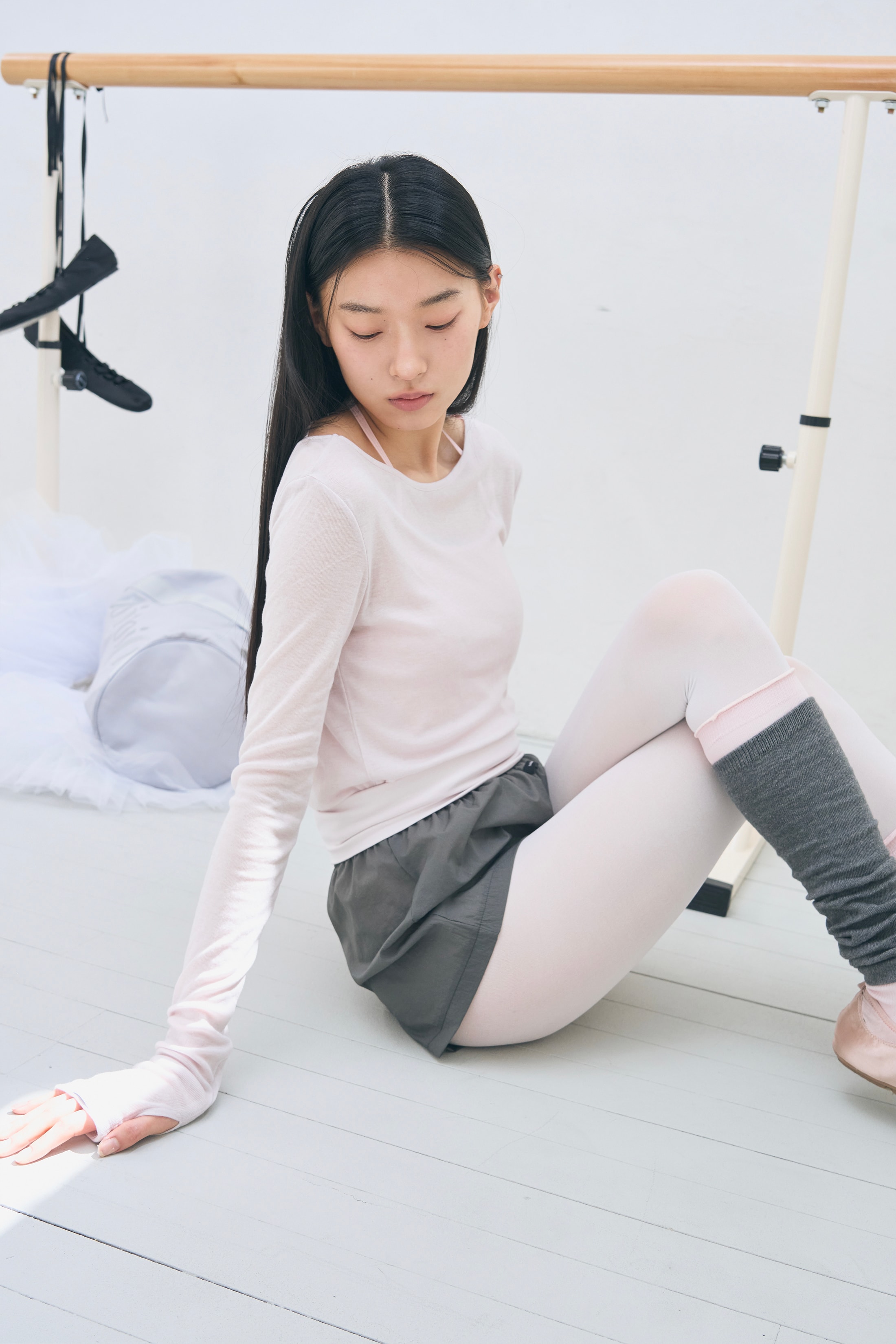 [3차 Reorder|9월4째주 순차예약발송]Twist Back Tee _ Soft Pink