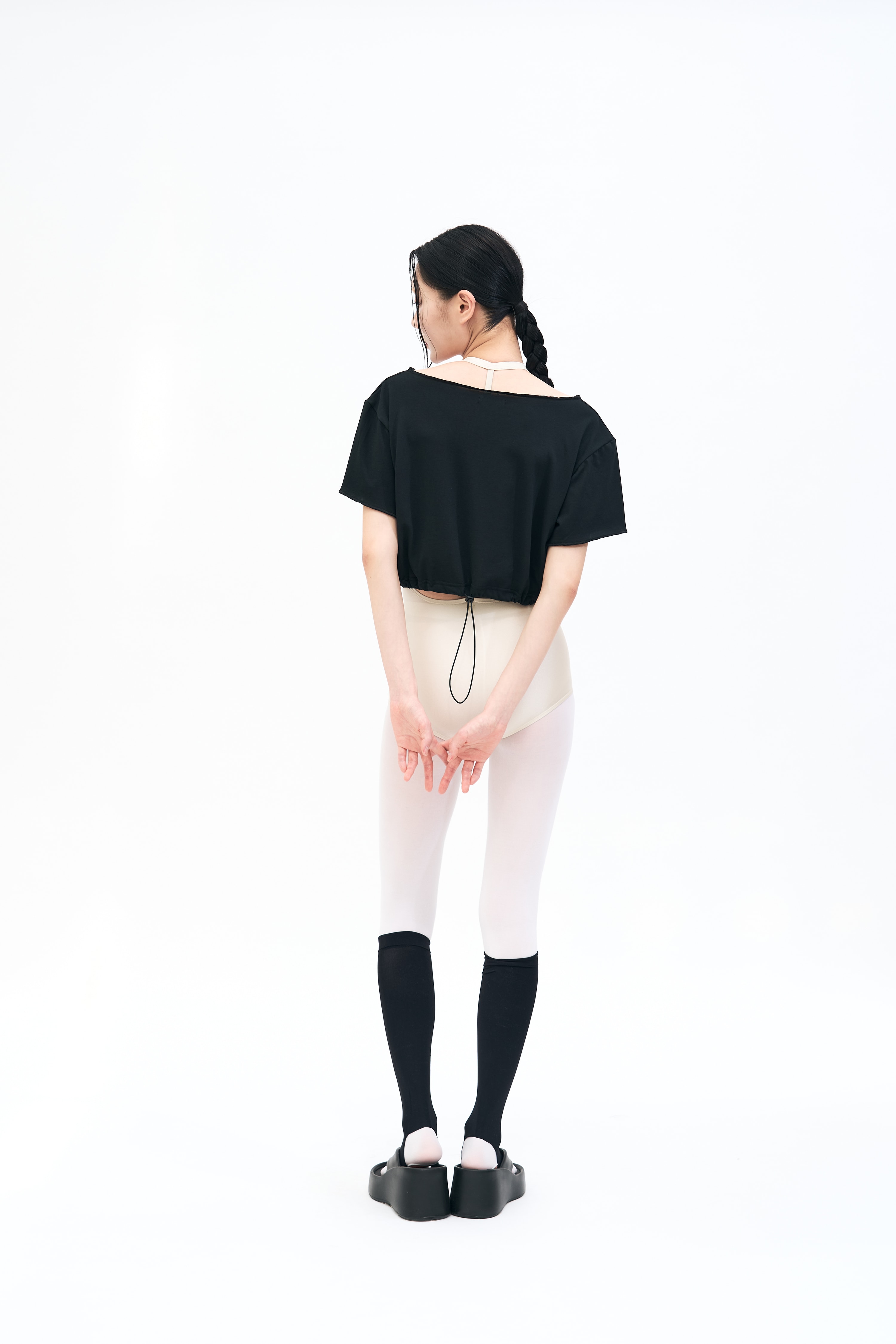 [7/22 수요일 순차예약발송]Toitoi Logo Crop tee _ BLACK
